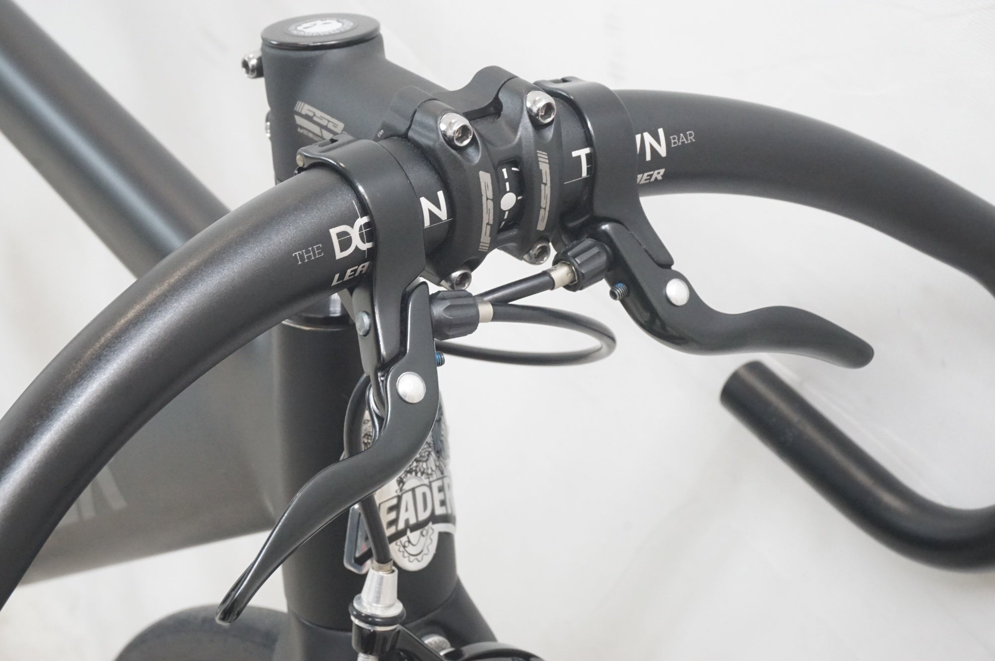 LEADER BIKE 「リーダーバイク」 725TR 2023年モデル ピストバイク / 福岡店