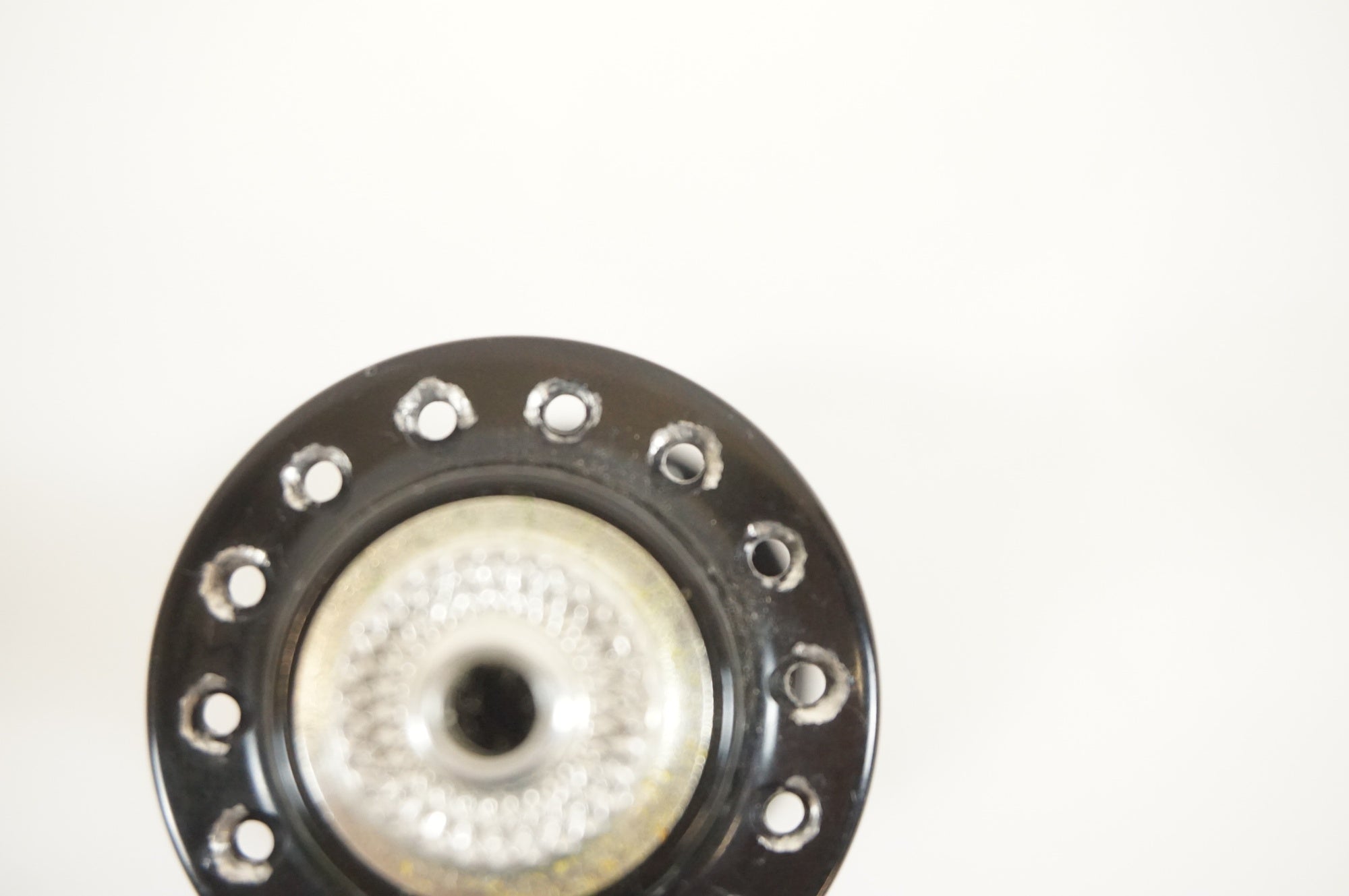 WHITE INDUSTRIES 「ホワイトインダストリーズ」 T11 28H 100mm フロントハブ / 宇都宮店