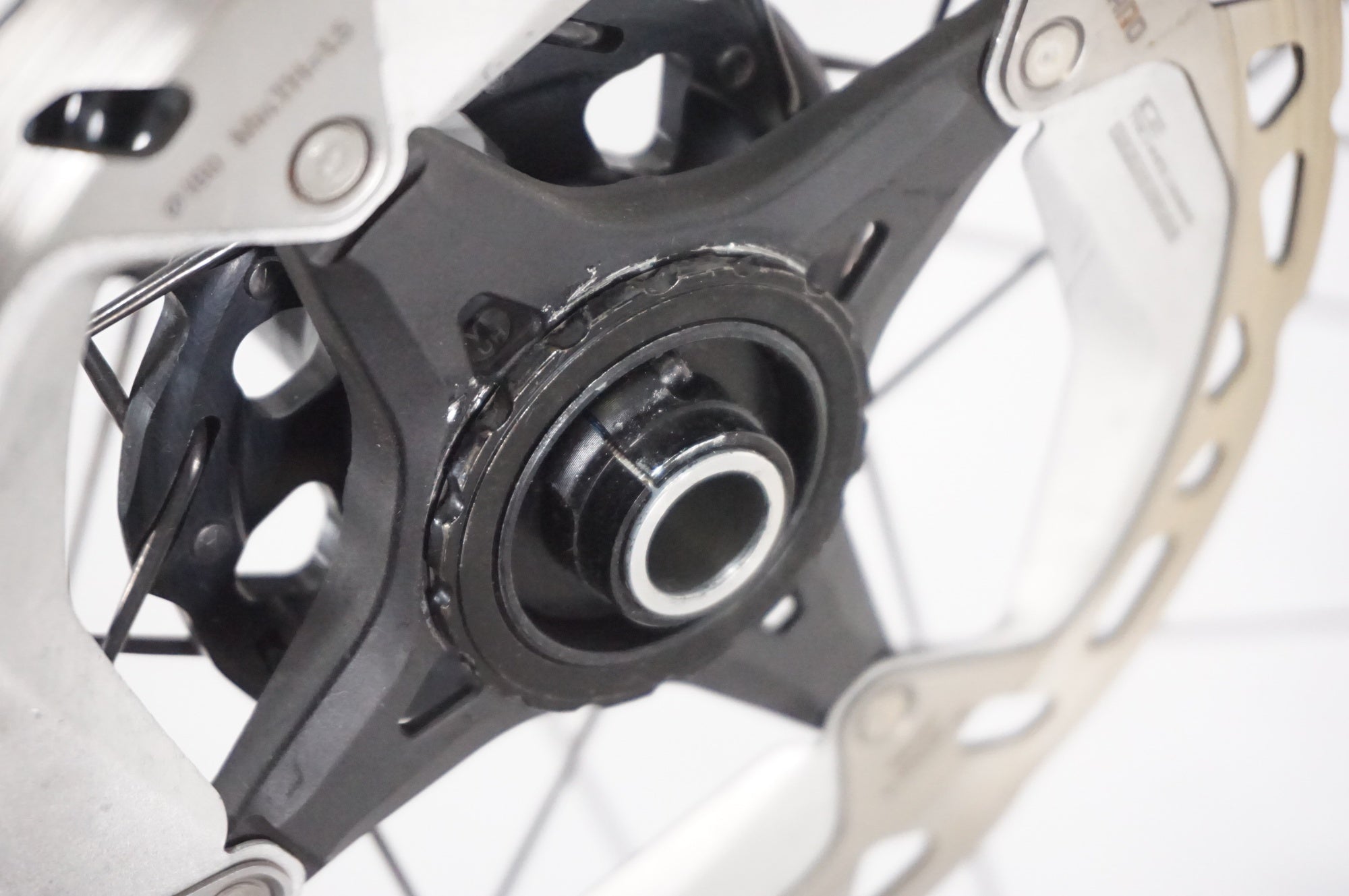 CAMPAGNOLO 「カンパニョーロ」 SHAMAL CARBON DB 2-WAY FIT シマノ11速 ホイールセット / AKIBA店