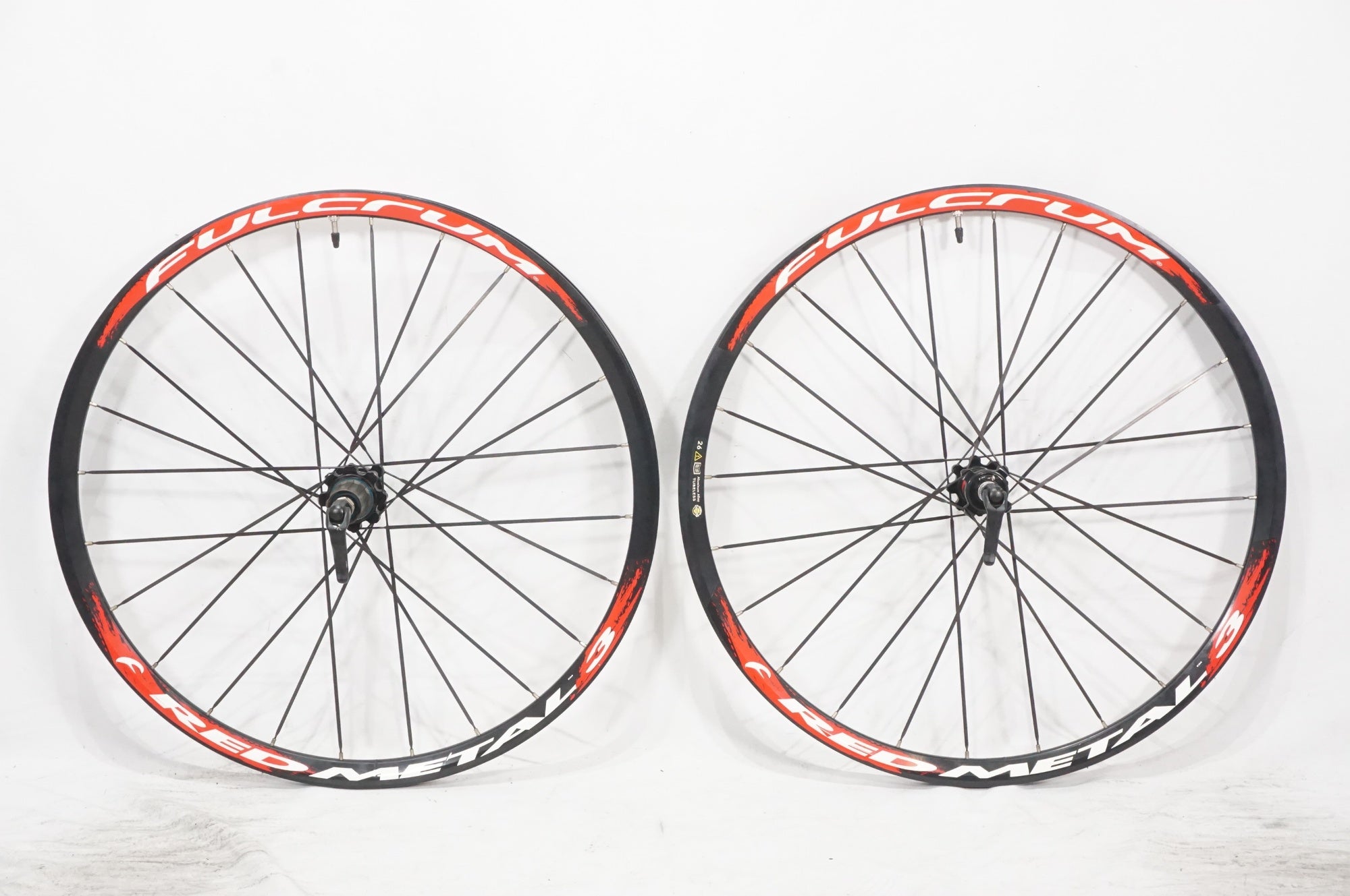 マビックチューブレス対応ホイール マヴィック MAVIC コスミック COSMIC SL40 UST カーボン