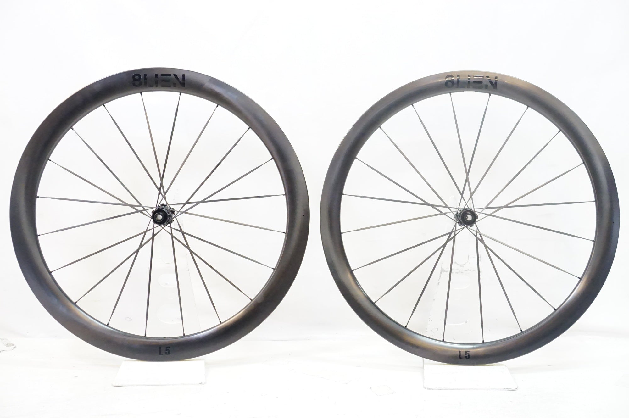 8LIEN BIKE 「エイリアンバイク」 L5 DISC CARBON シマノ11/12速 ホイールセット / 熊谷本店