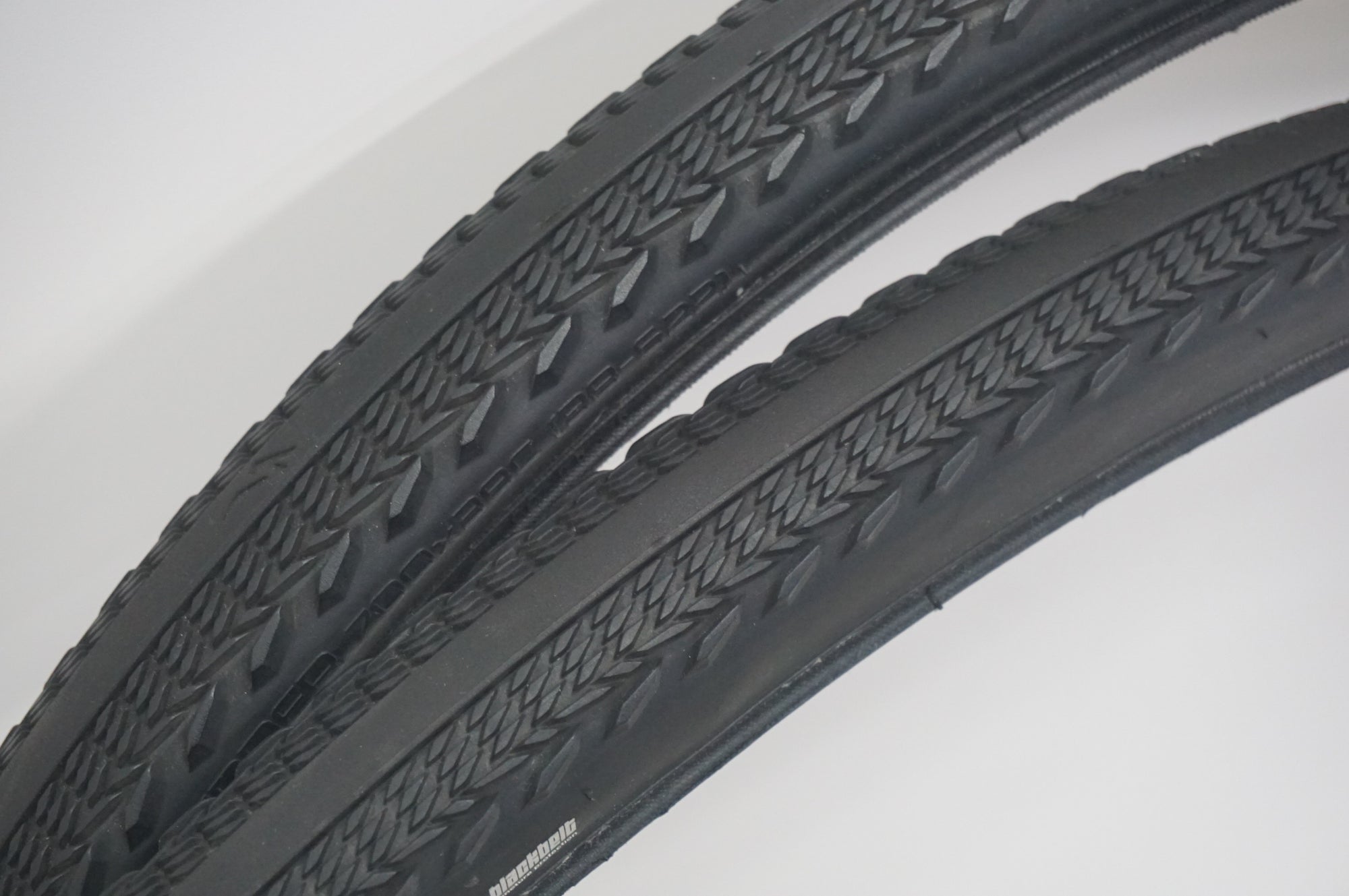 SPECIALIZED 「スペシャライズド」 PATHFINDER SPORT 700×38C タイヤセット / 福岡店