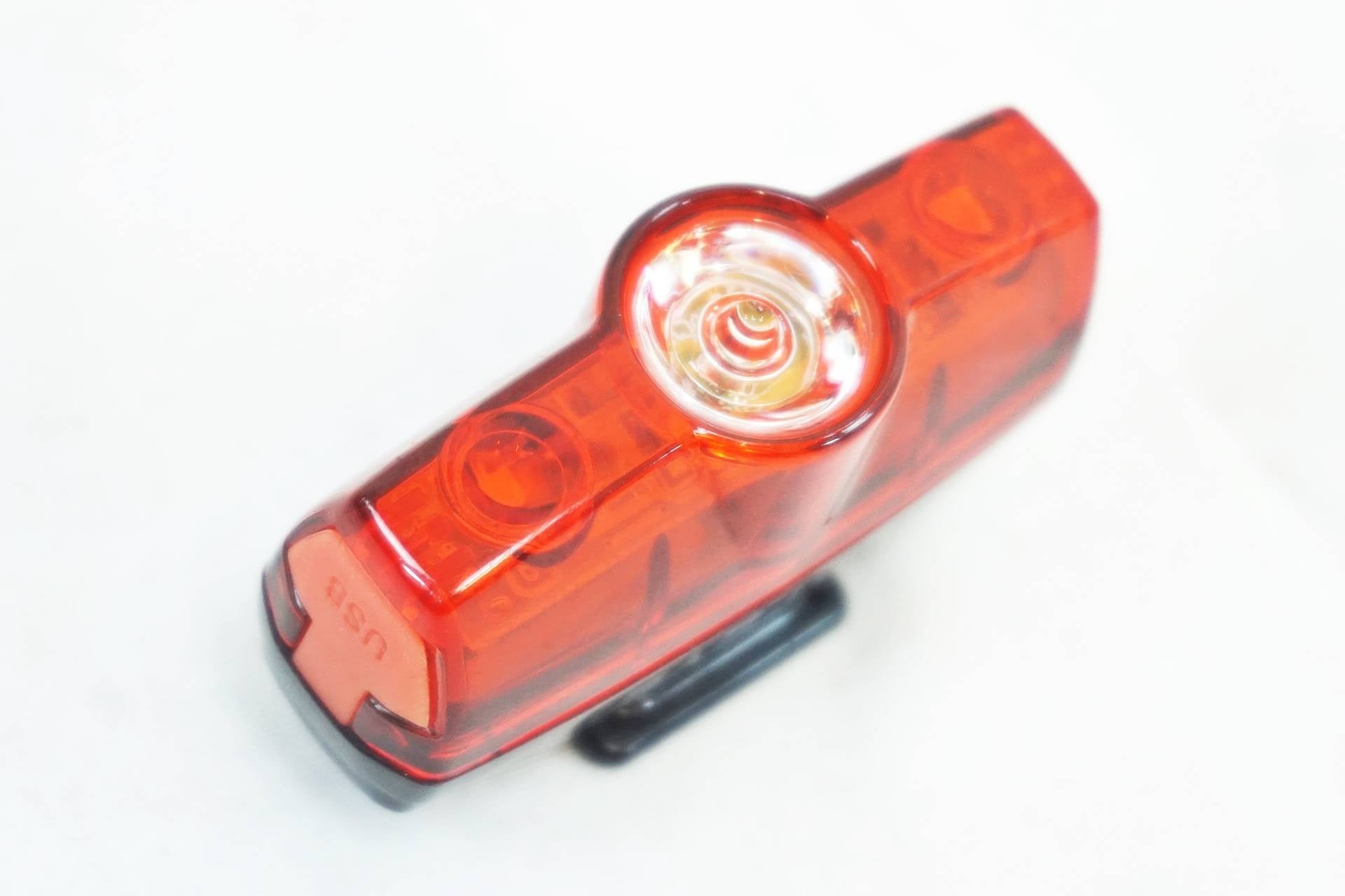 CATEYE 「キャットアイ」 リアライト / 有明ガーデン店