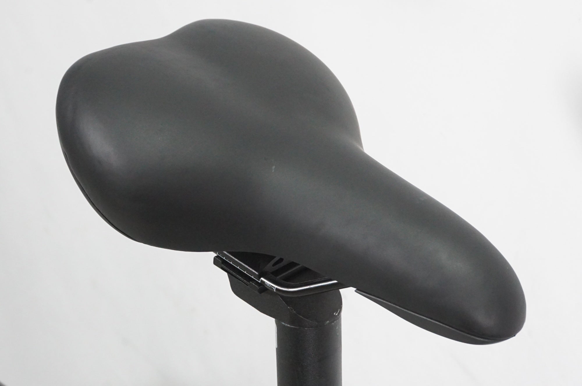 TERN 「ターン」 LINK B8 2023年モデル 20インチ 折りたたみ自転車 / AKIBA店