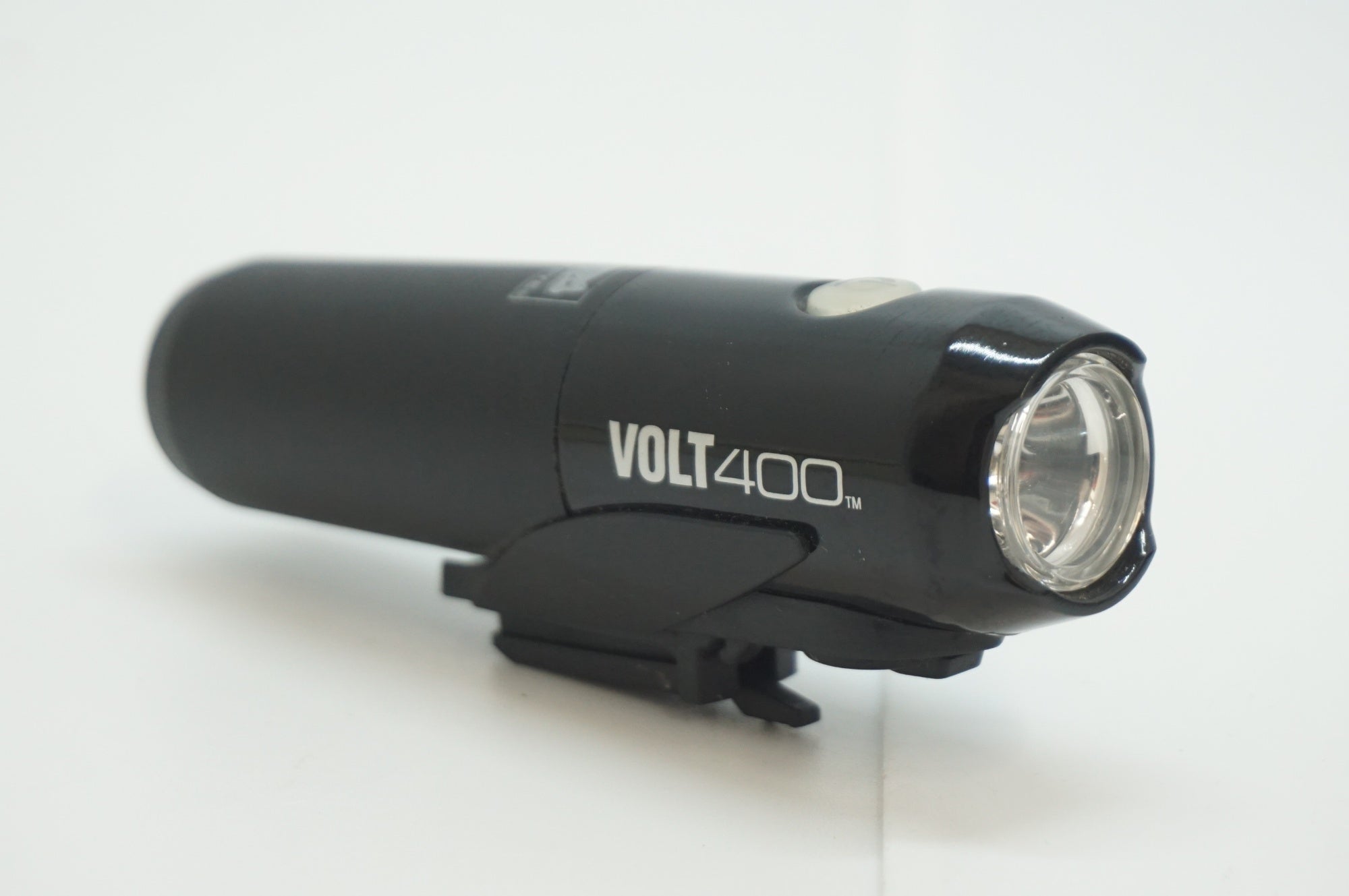 CATEYE 「キャットアイ」 VOLT400 フロントライト / 福岡店