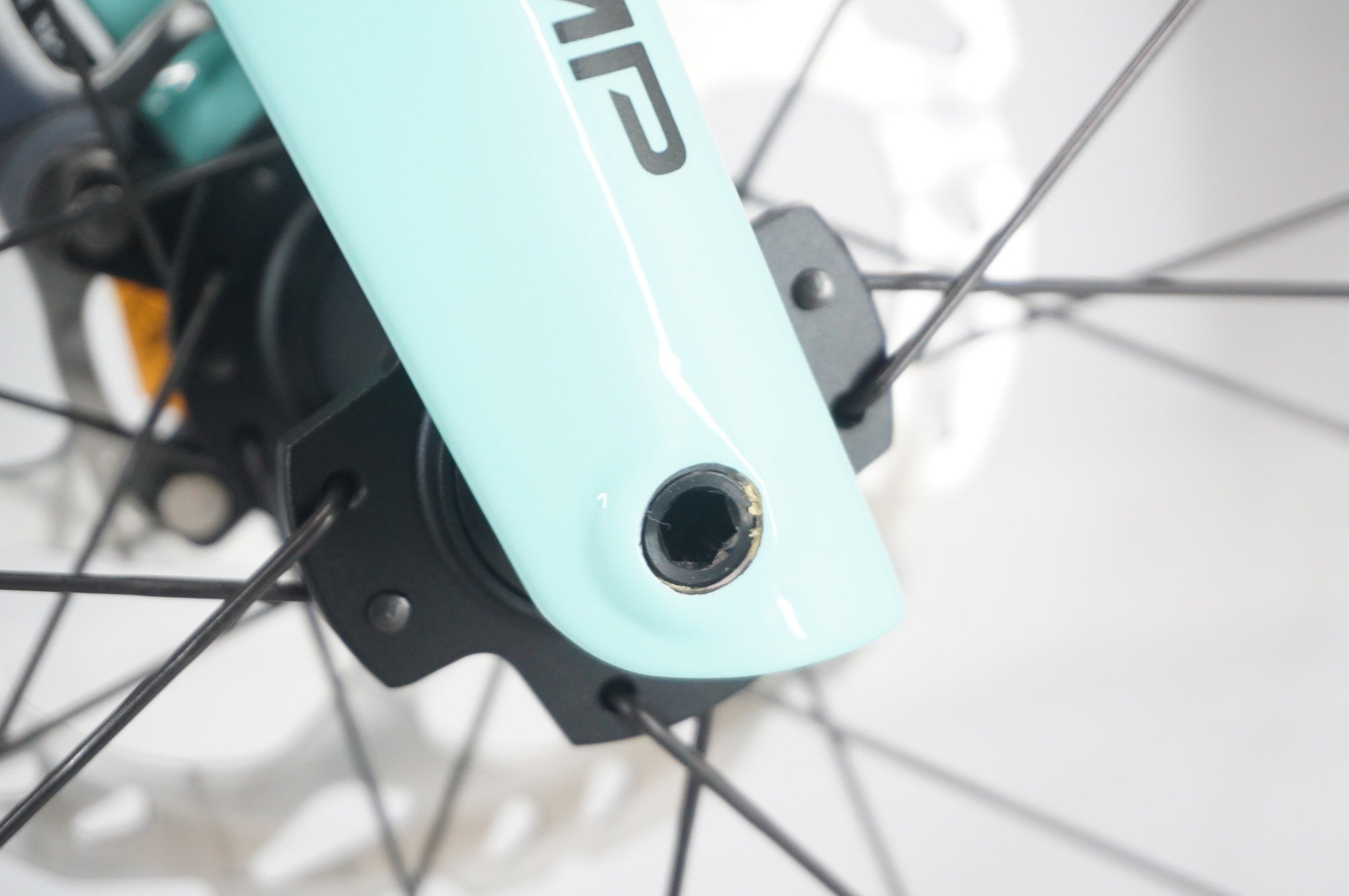 BIANCHI 「ビアンキ」 SPECIALISSIMA COMP 2024年モデル ロードバイク / 阪急塚口店