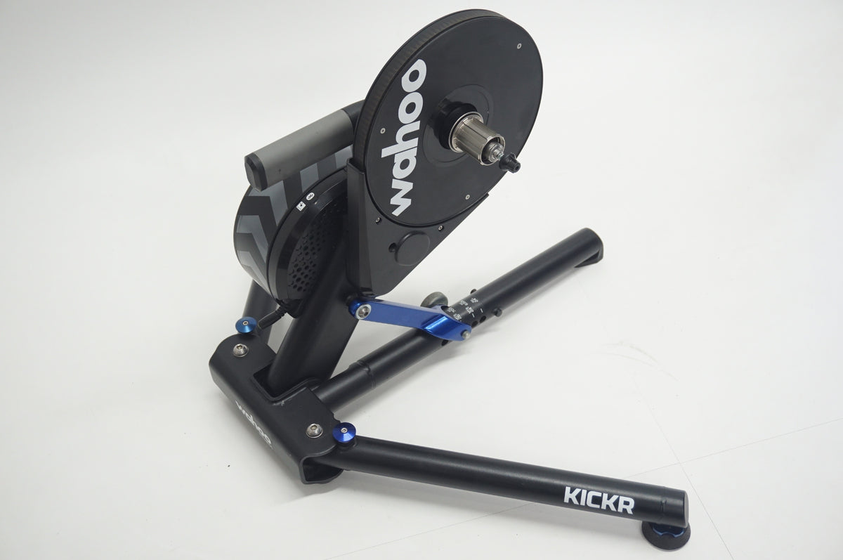 WAHOO 「ワフー」 KICKR V3 スマートトレーナー / 福岡店