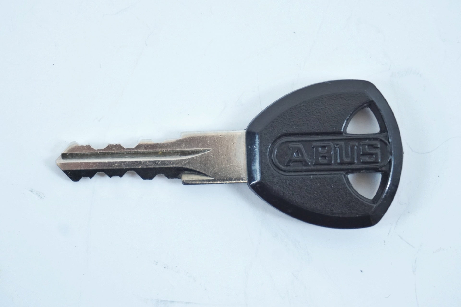 ABUS 「アバス」 5805K チェーンロック / 有明ガーデン店