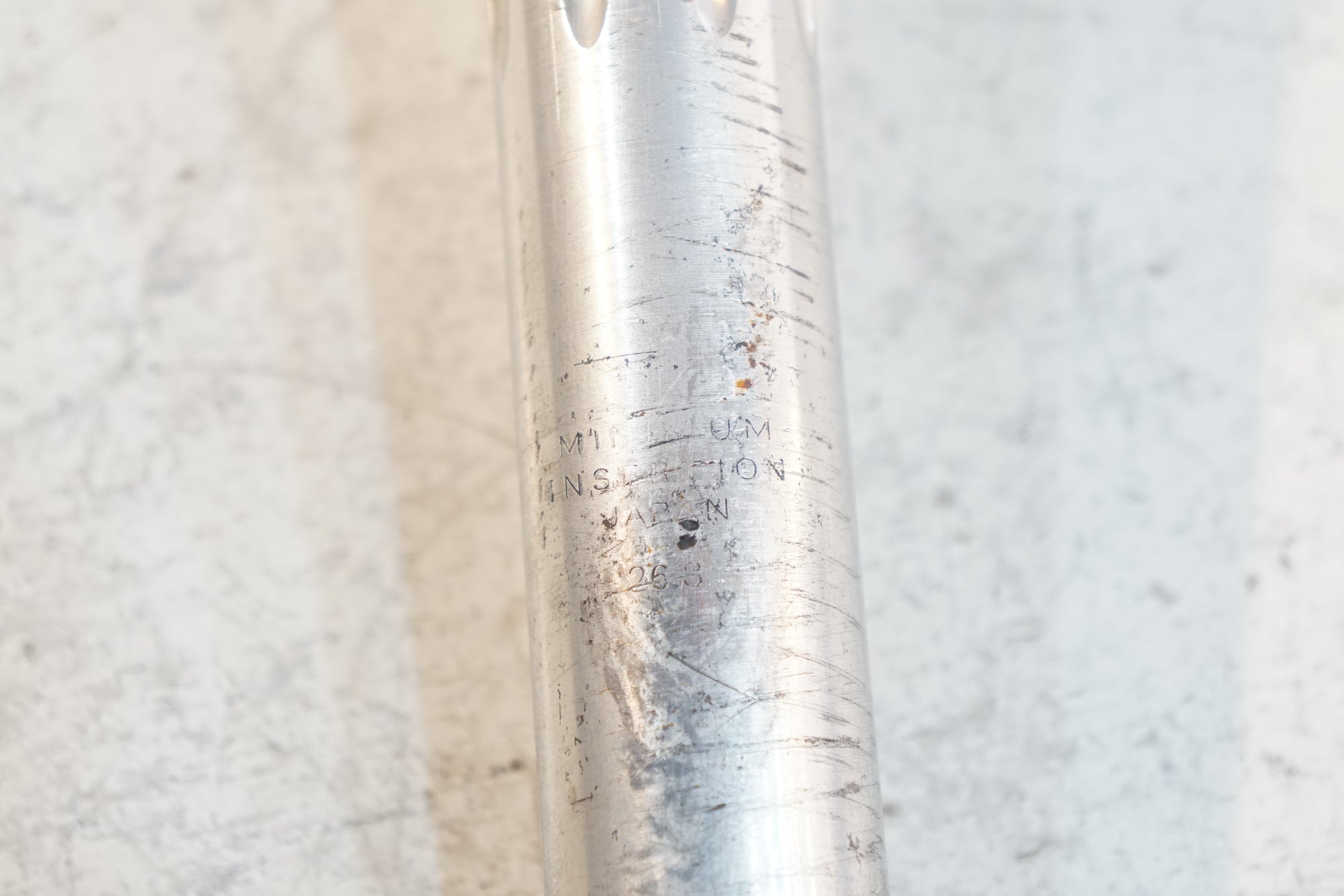 SUGINO 「スギノ」 MIGHTY NJS φ26.8 205mm シートポスト / バイチャリ浦和ベース