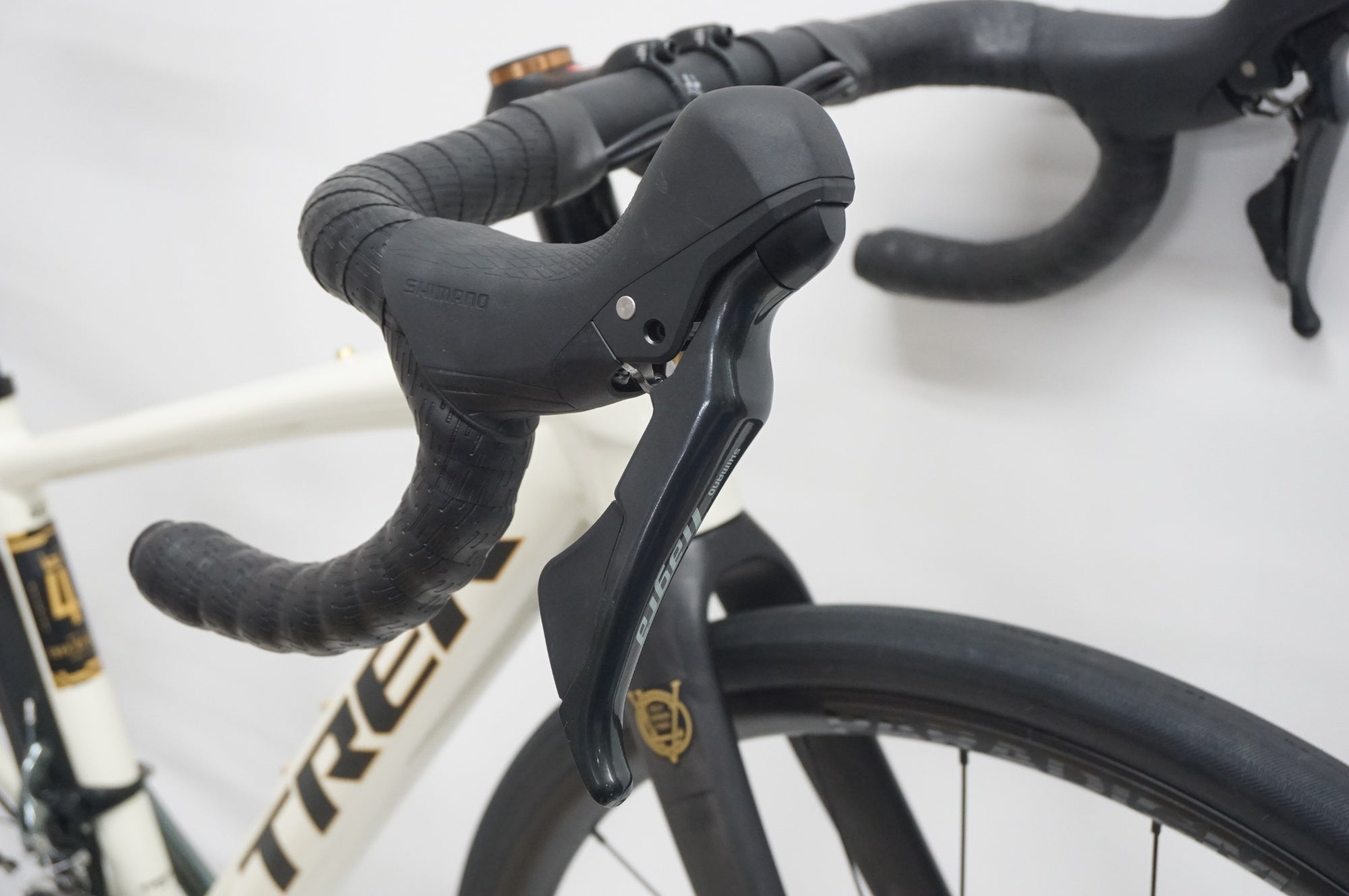 TREK 「トレック」 DOMANE AL4 GEN4 2024-2026年モデル ロードバイク / 福岡店