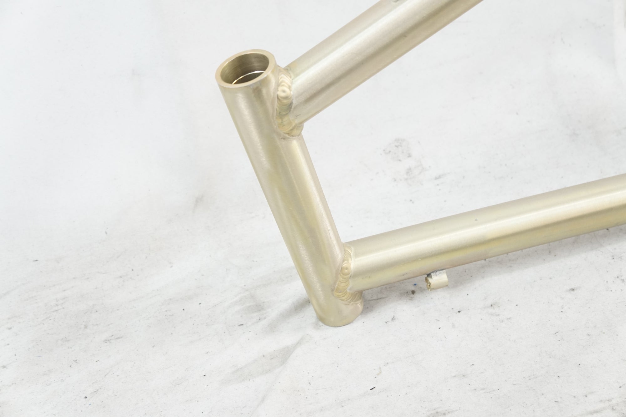 ブランド不明 アルミ ミニベロ フレーム / バイチャリ浦和ベース