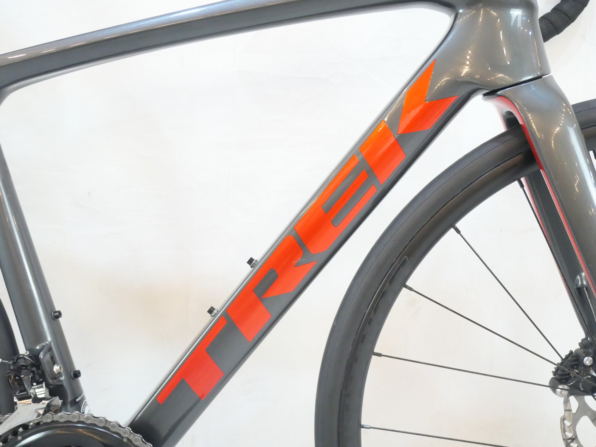 TREK 「トレック」 EMONDA SL5 DISC 2023年モデル ロードバイク / バイチャリ浦和ベース