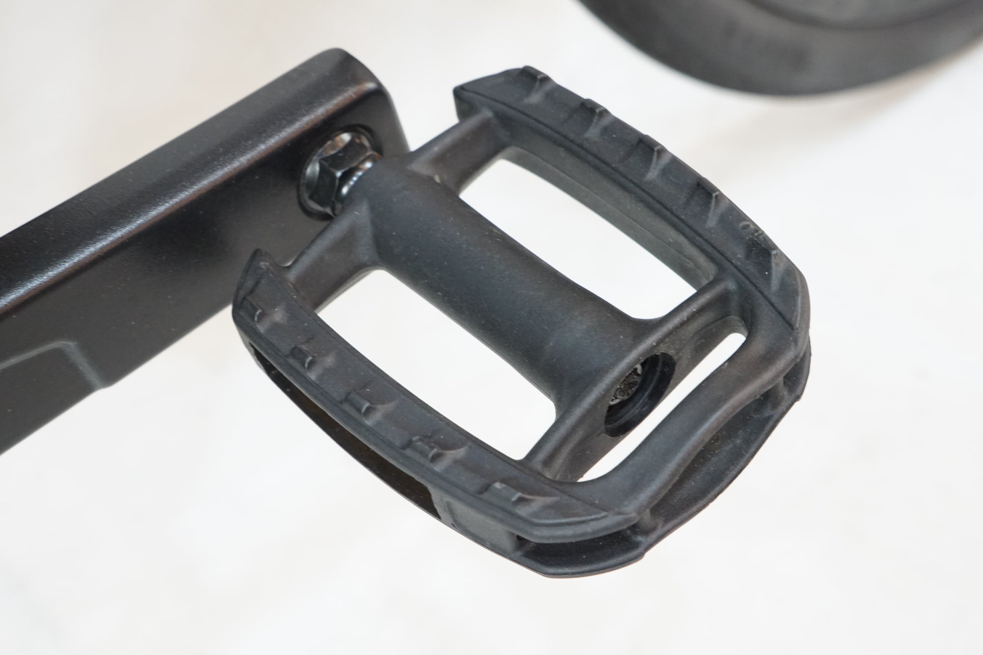 GIANT 「ジャイアント」 ESCAPE R E+ 2025年モデル e-BIKE / バイチャリ浦和ベース