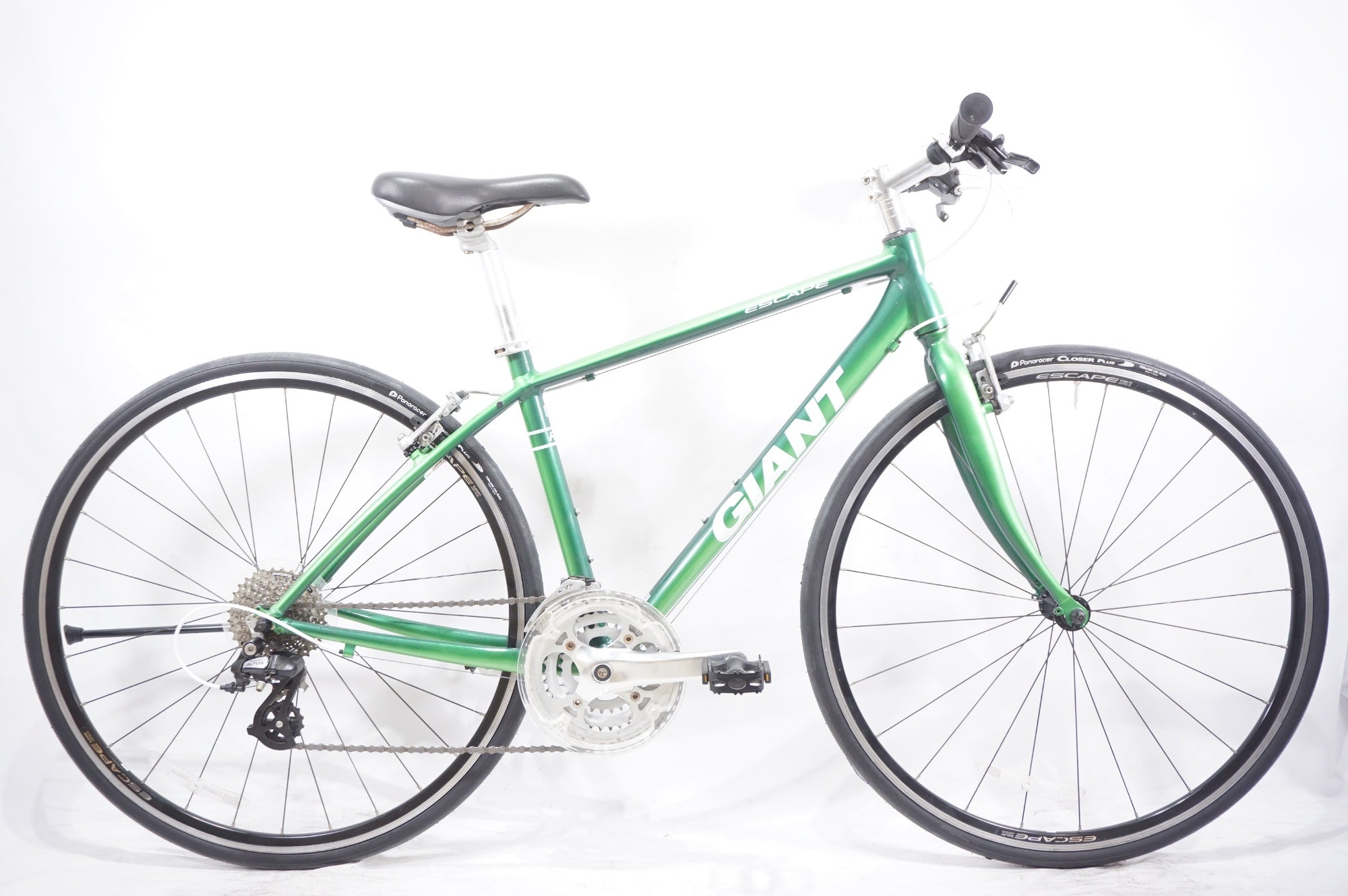 GIANT ESCAPE R3 2017 引き取り限定 GIANT ESCAPE R3 2017 引き取り限定 ESCAPE LTD 登場