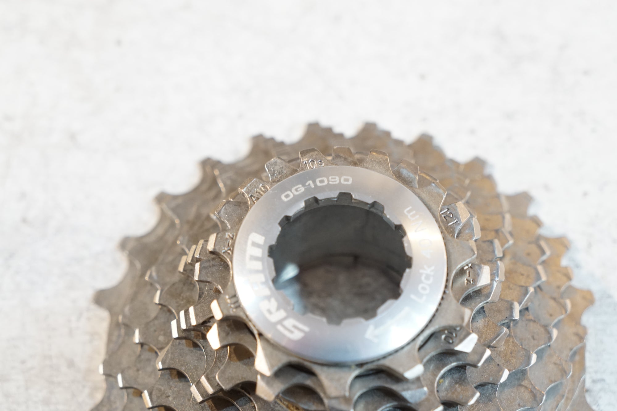 SRAM 「スラム」 RED OG-1090 11-25T スプロケット / バイチャリ浦和ベース