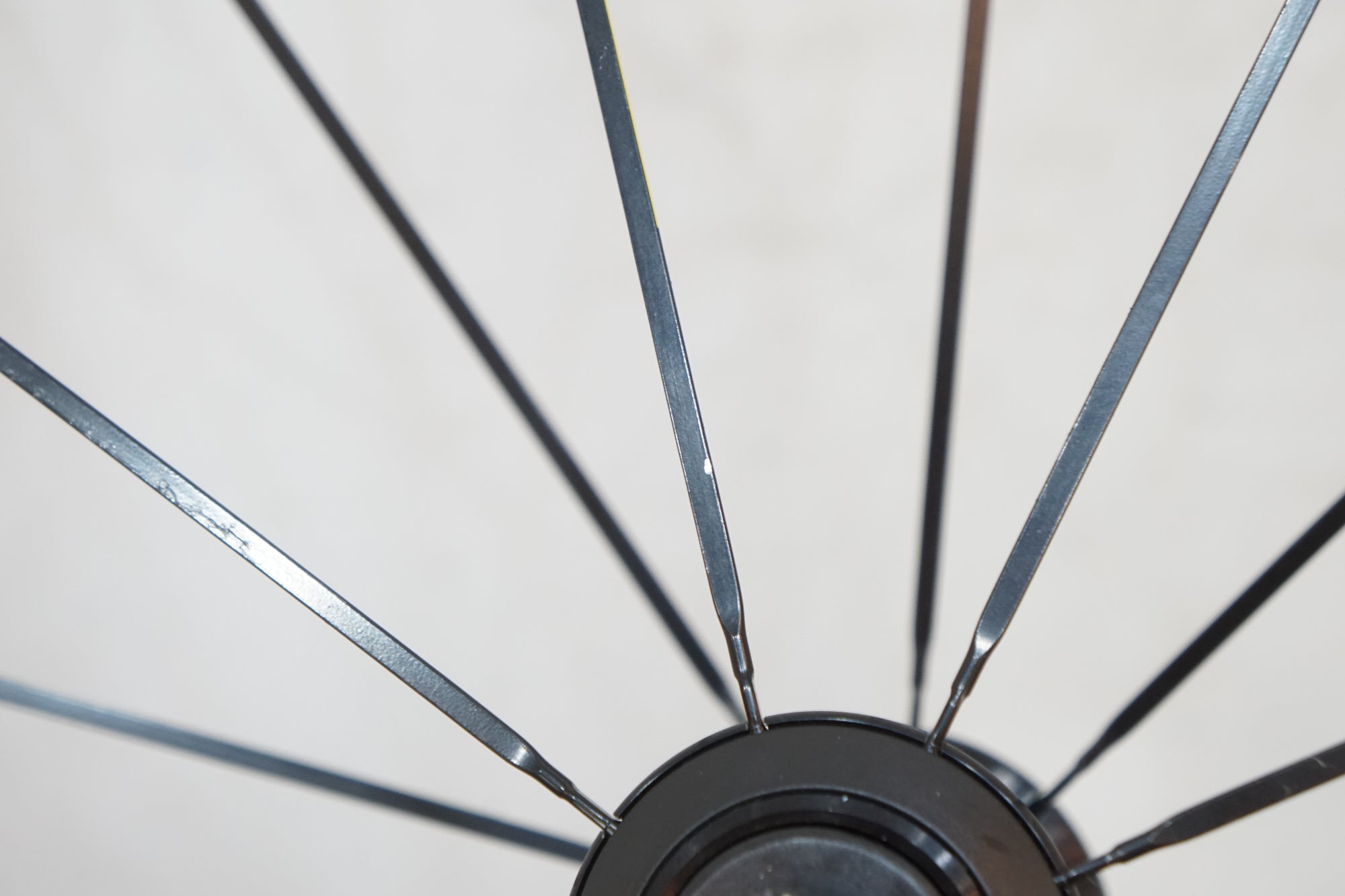 MAVIC 「マビック」 COSMIC PRO CARBON UST シマノ11速 ホイールセット / バイチャリ浦和ベース