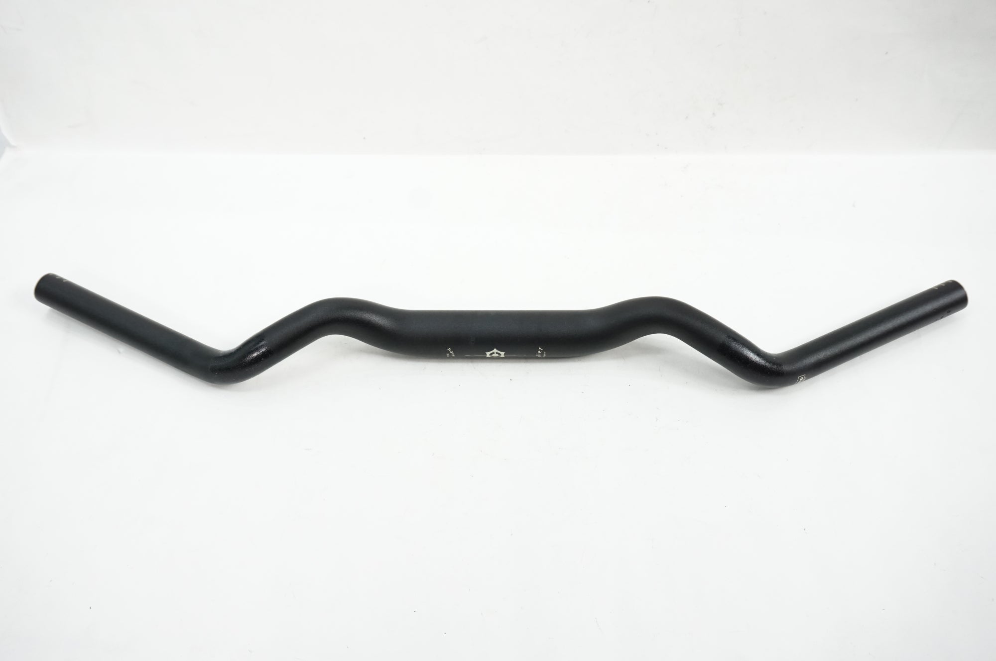 VENO 「ヴェノ」 リリーフバー 31.8 620mm / 川越店