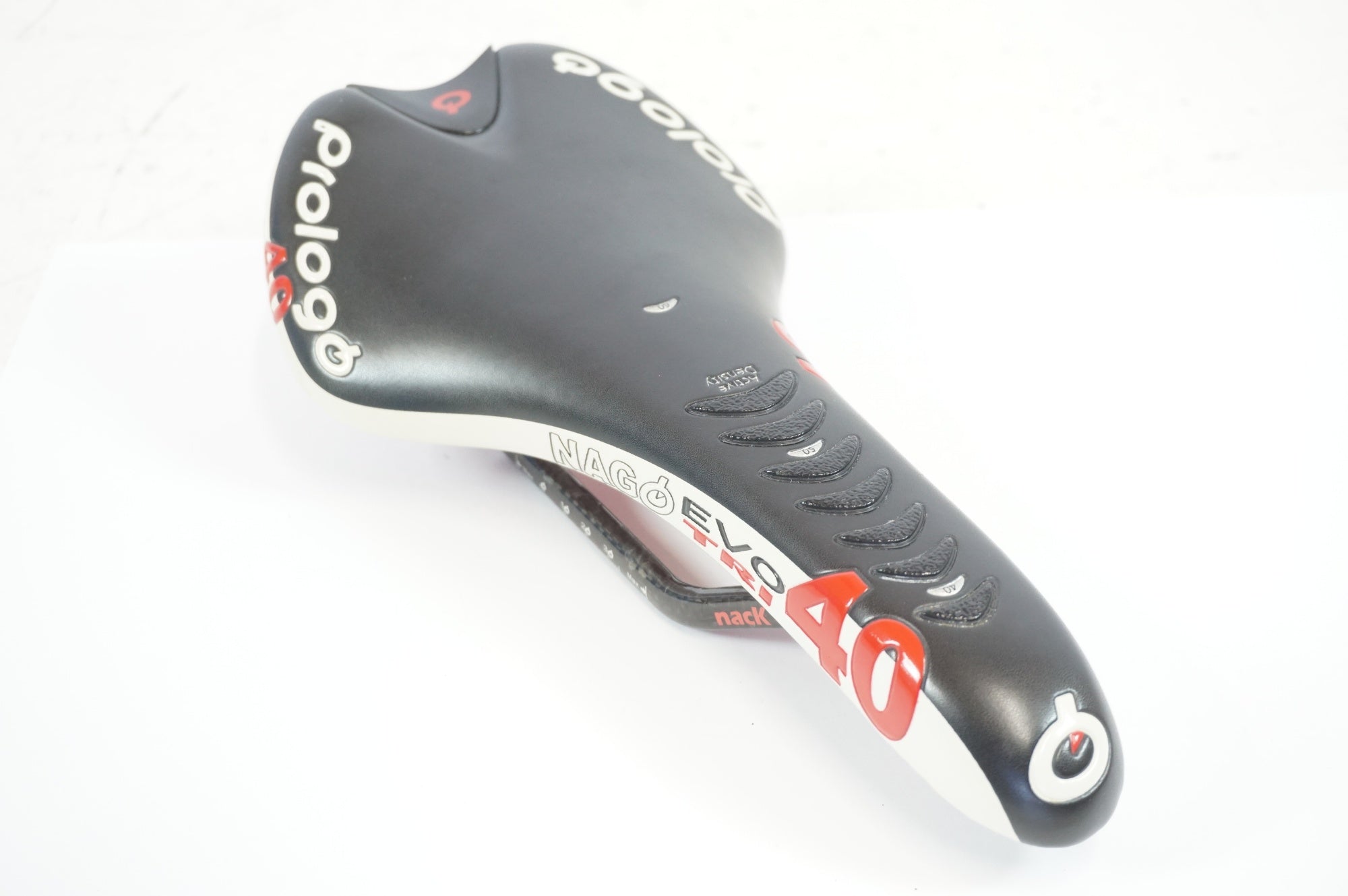 PROLOGO 「プロロゴ」 NAGO EVO TRI 40 サドル / 宇都宮店 ｜ バイチャリ