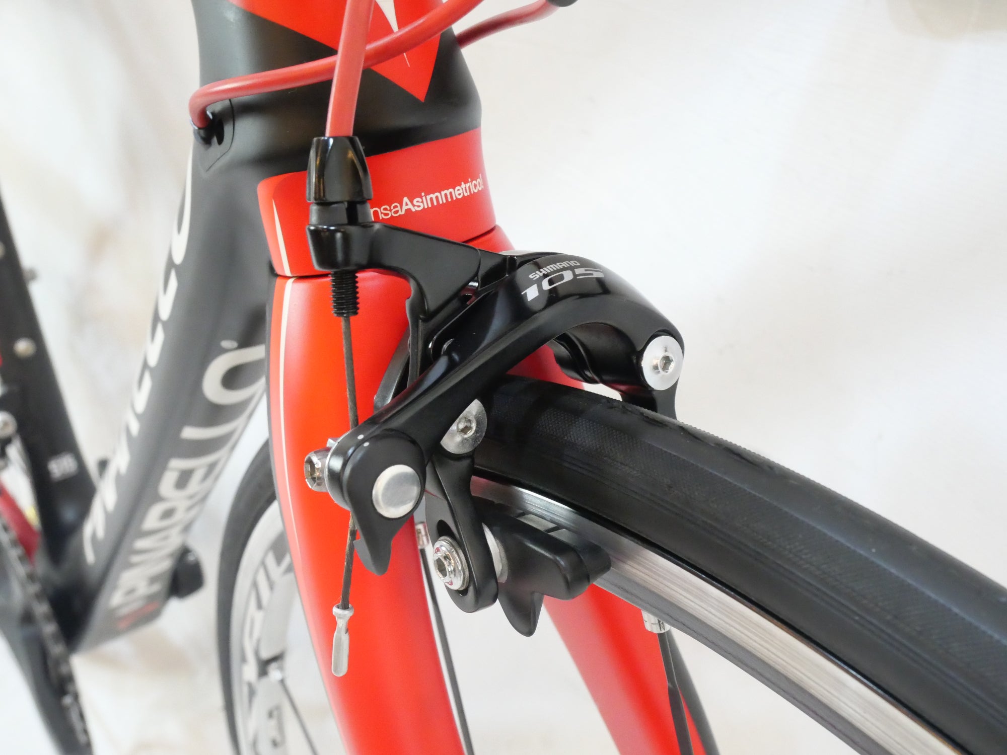 PINARELLO 「ピナレロ」 MARVEL 105 2014年モデル ロードバイク / バイチャリ浦和ベース