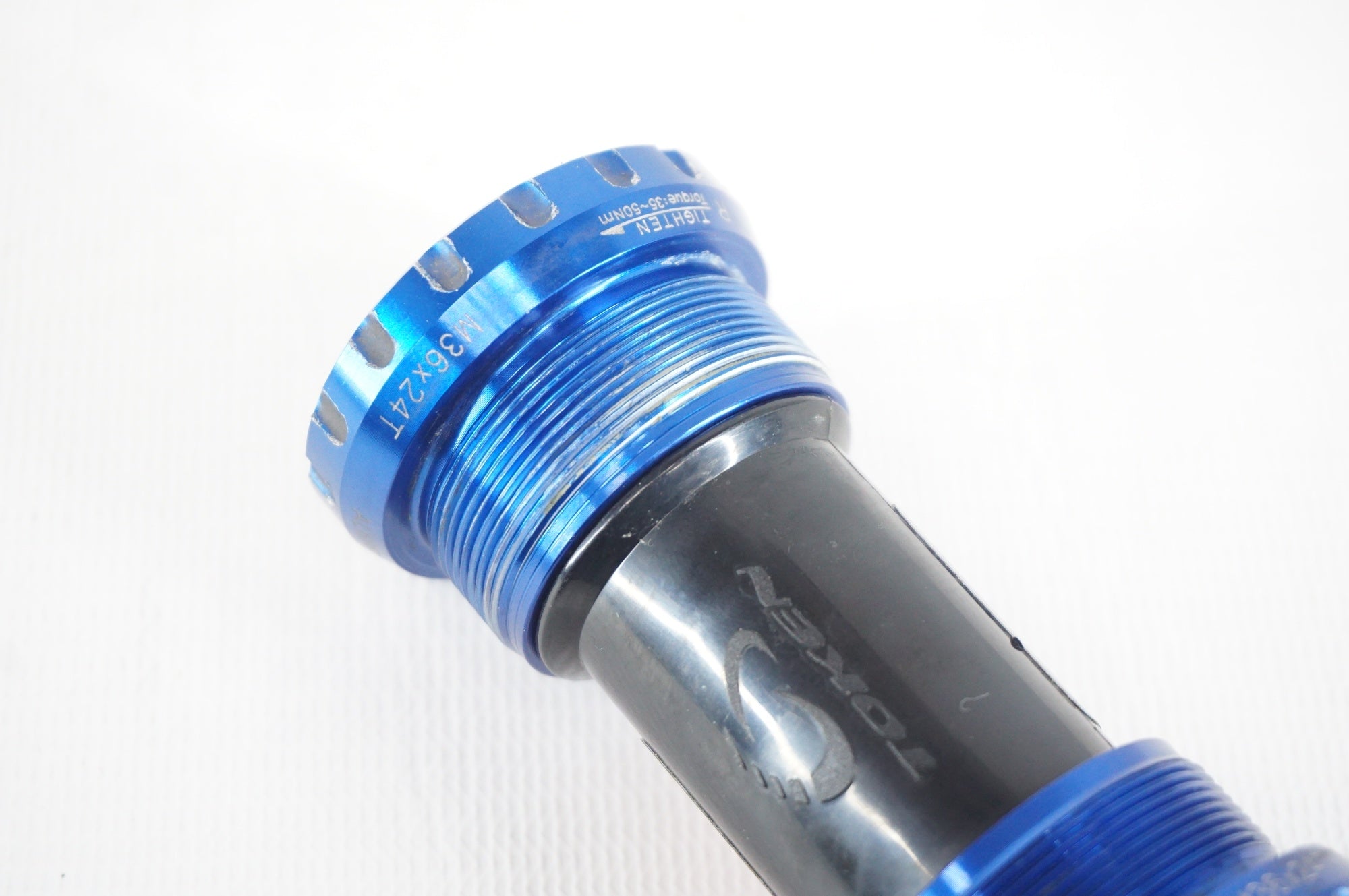 TOKEN 「トーケン」 INTEGRATED EX-TYPE 70mm /36mm×24T ボトムブラケット / 阪急塚口店