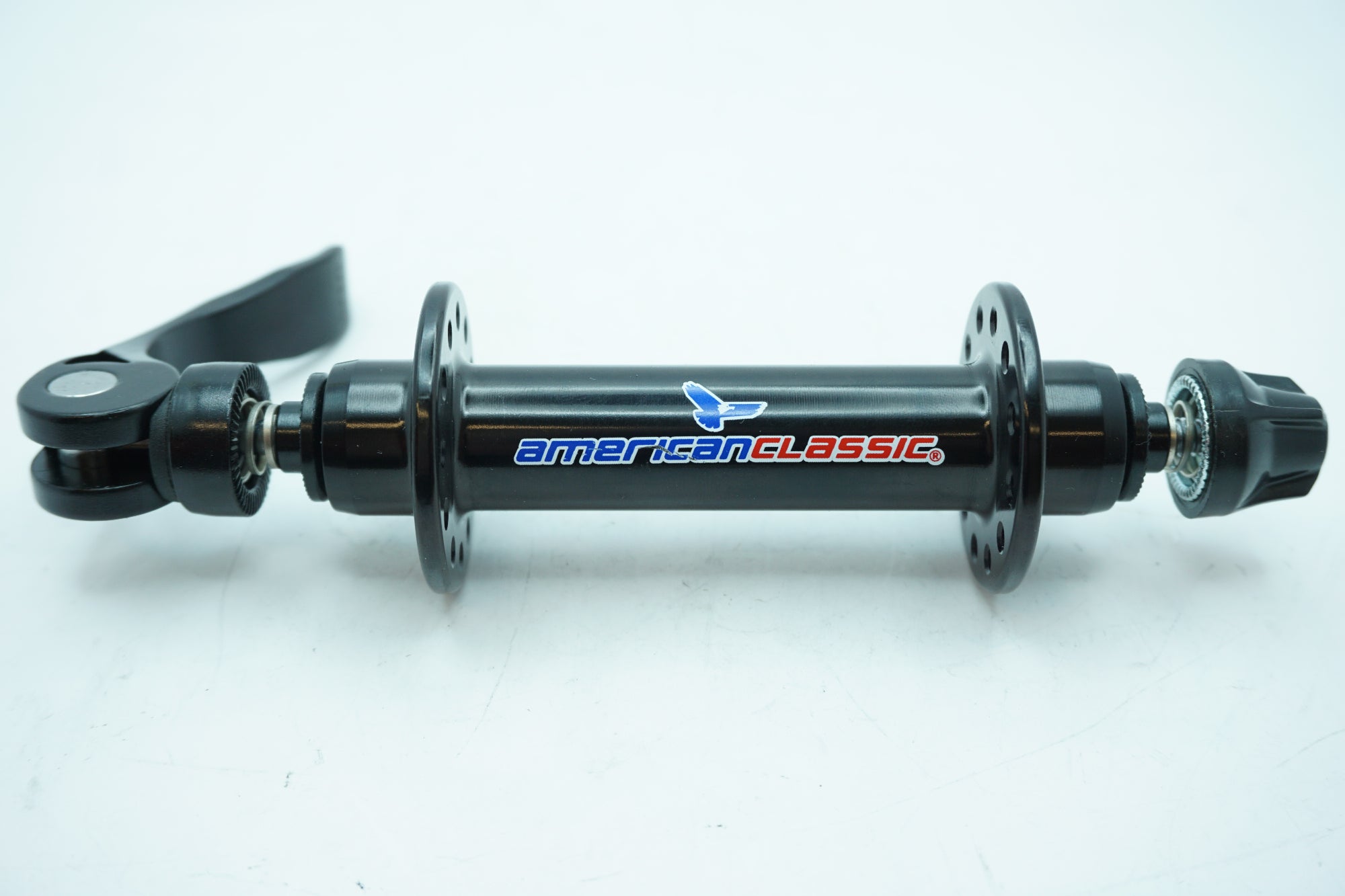 AMERICAN CLASSIC 「アメリカンクラシック」 フロントハブ / 有明