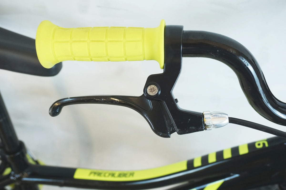 TREK 「トレック」 PRECALIBER 16 2022年モデル 16インチ キッズバイク / 有明ガーデン店