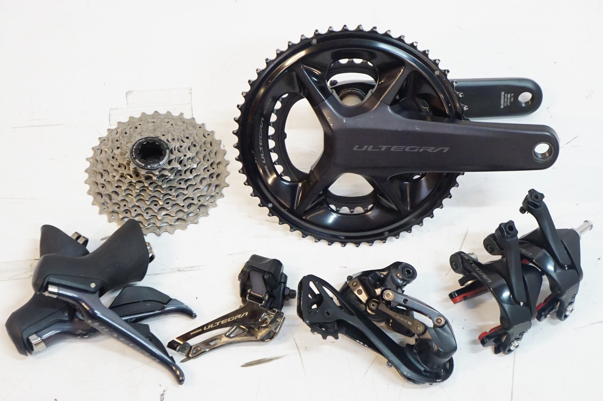 SHIMANO ULTEGRA R8100系コンポセット SHIMANO 「シマノ」 ULTEGRA Di2 R8100系 (R8150) コンポセット / 熊谷