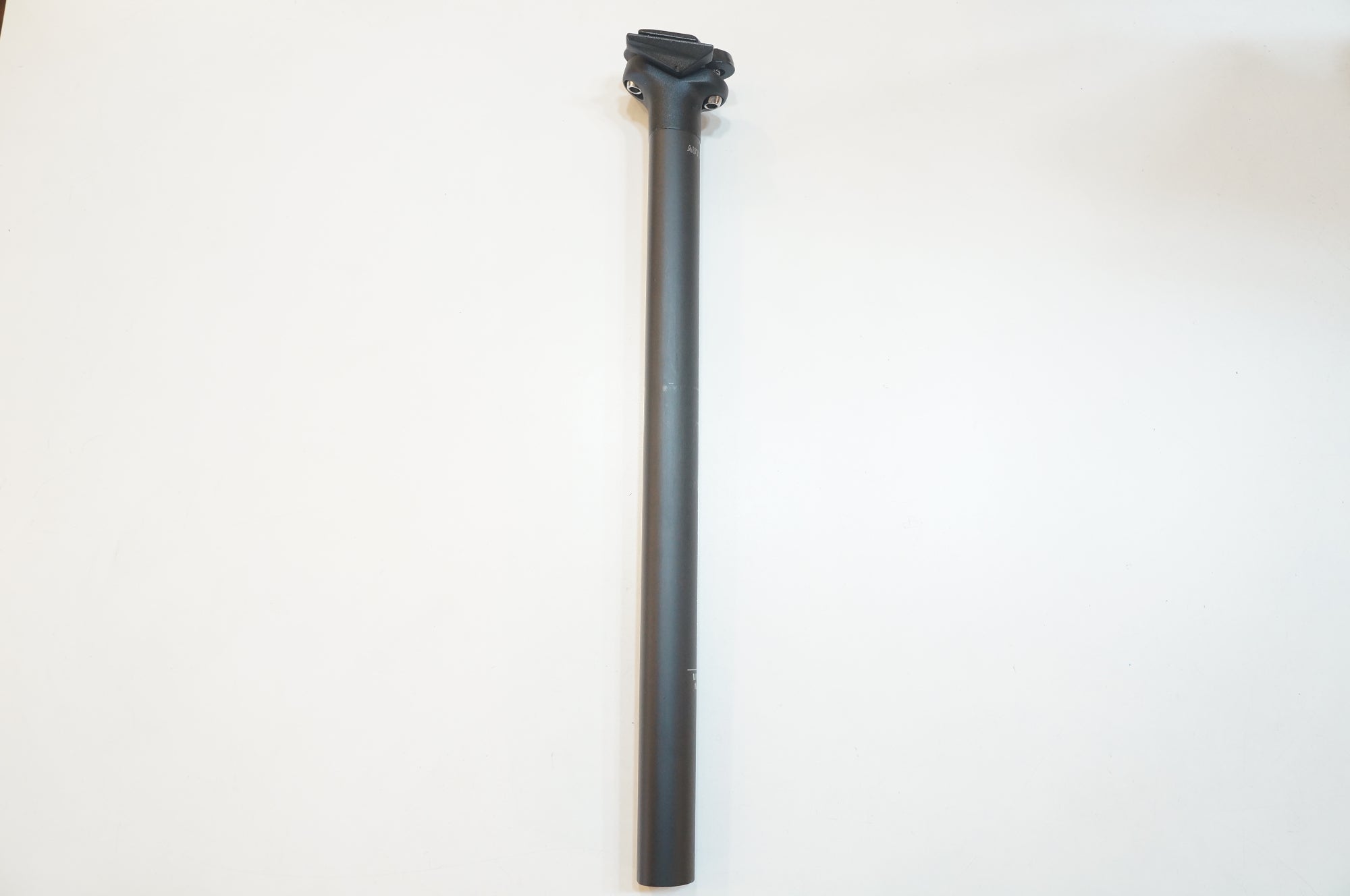 GIANT 「ジャイアント」 カーボン 380mm シートポスト / バイチャリ浦和ベース