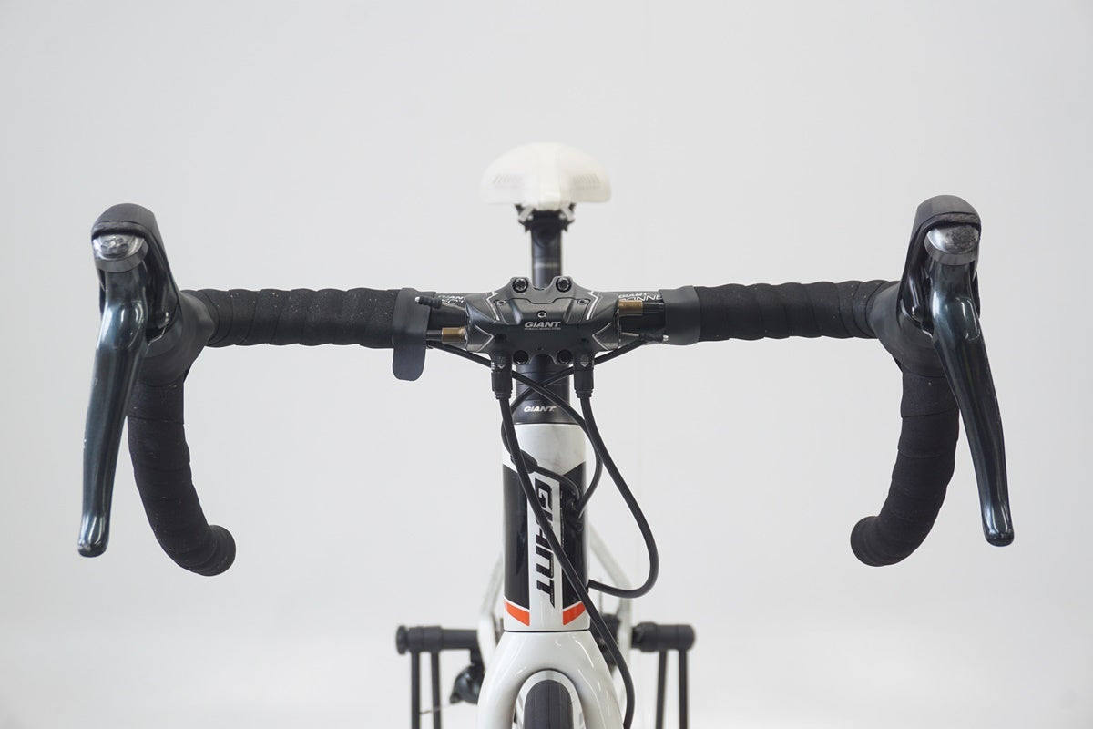 GIANT 「ジャイアント」 DEFY ADVANCED3  2017年モデル ロードバイク / 京都八幡店