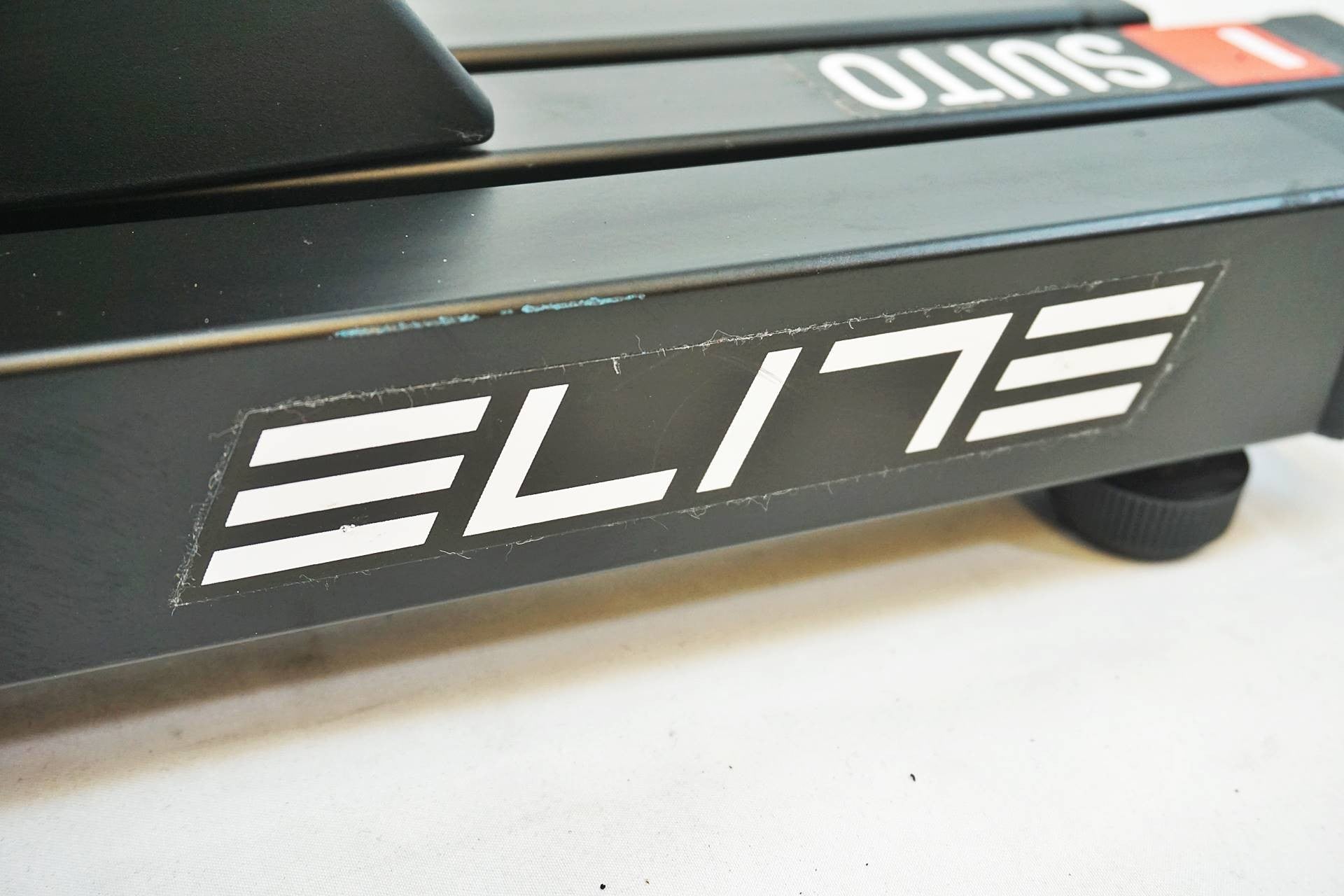 ELITE 「エリート」 SUITO スマートトレーナー / 有明ガーデン店