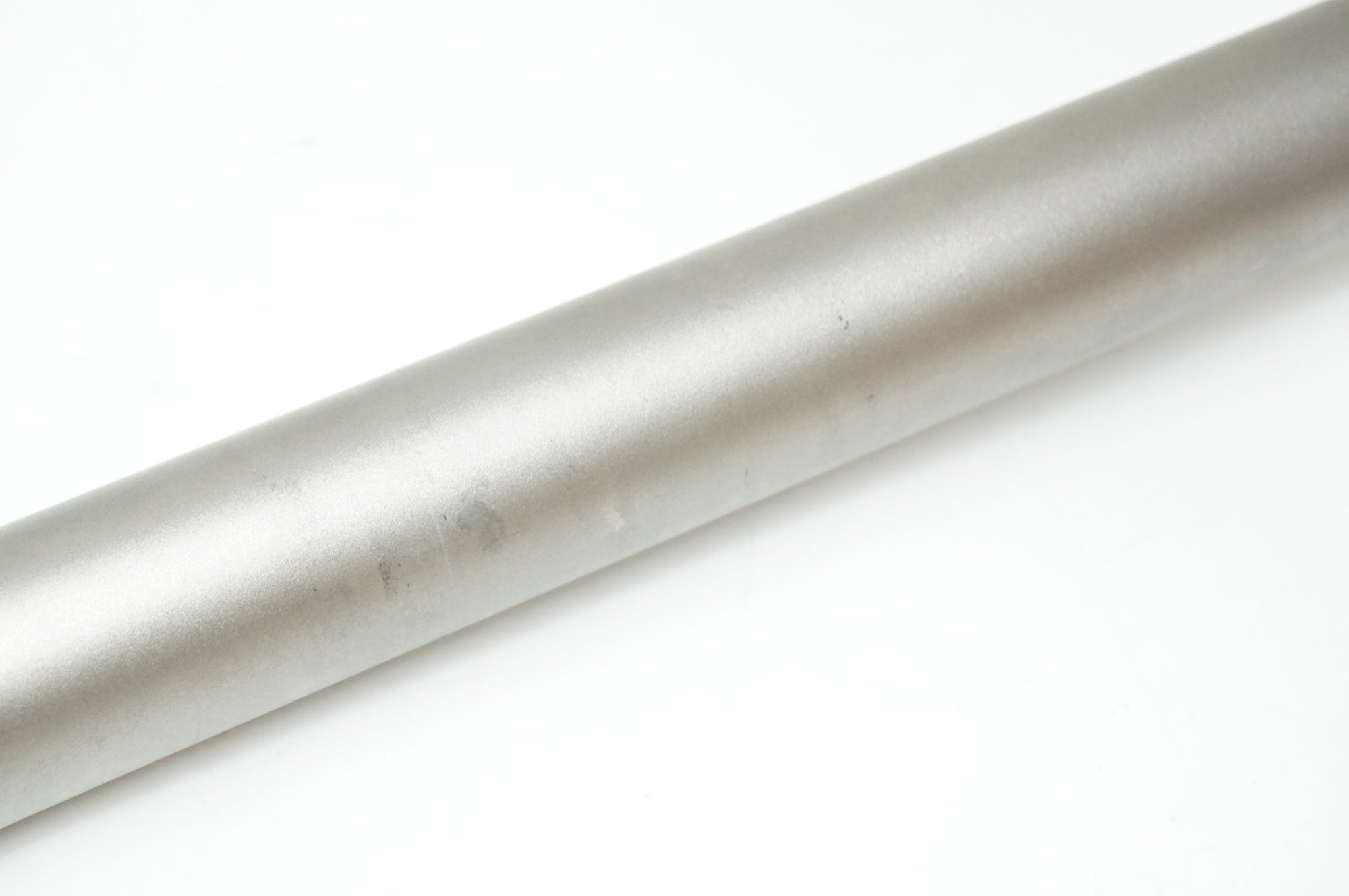 MORATI 「モラティー」 チタン φ22.2 530mm フラットバーハンドル / 大宮店