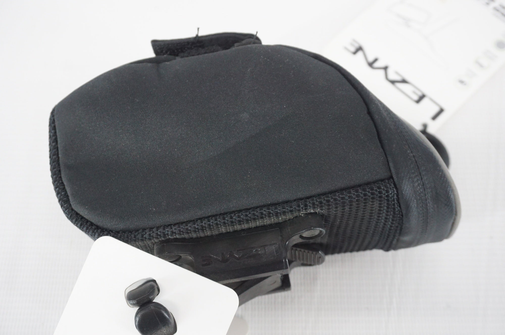 LEZYNE 「レザイン」 MICRO CADDY QR M サドルバッグ / 阪急塚口店