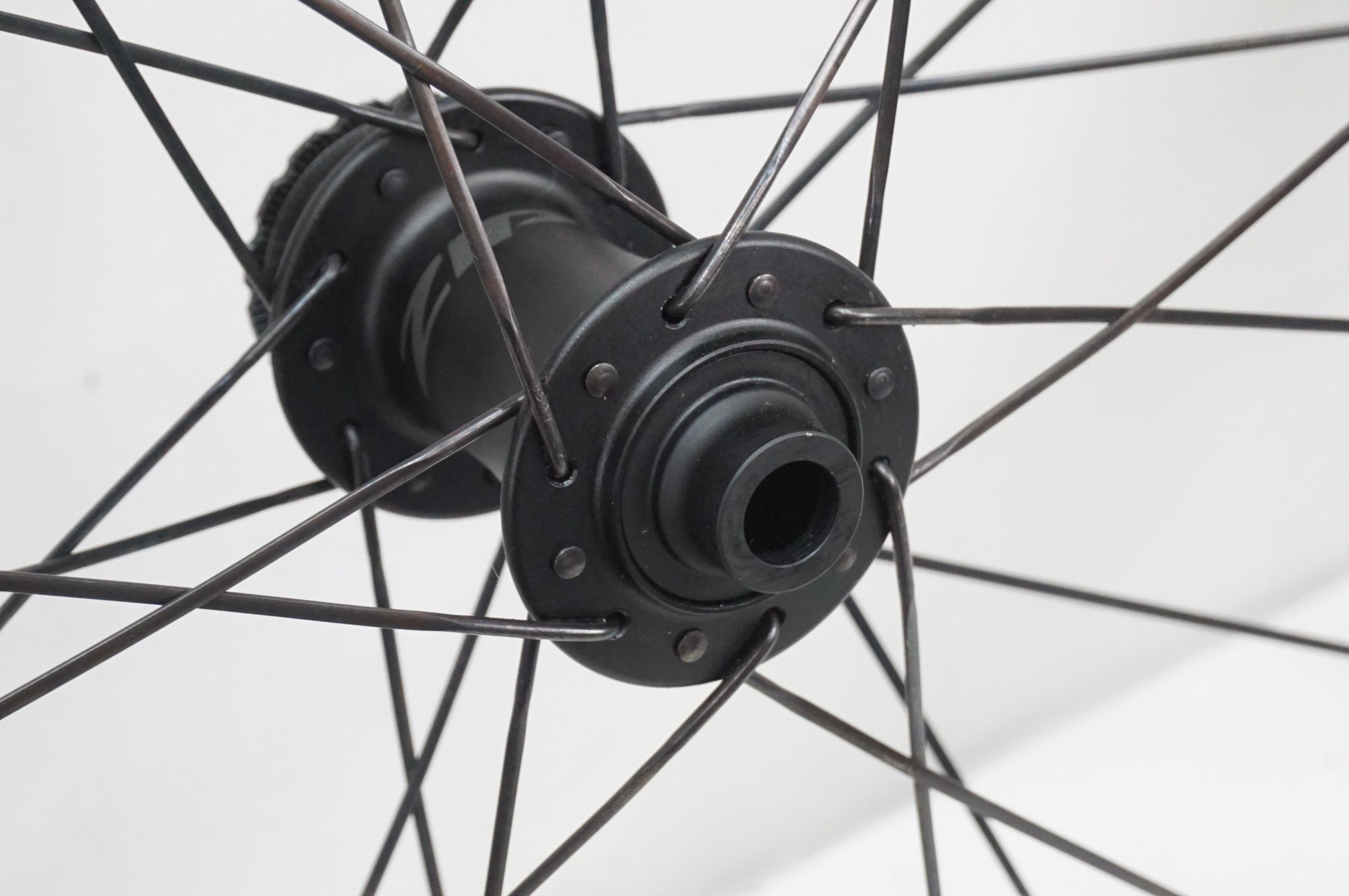 ZIPP 「ジップ」 404 FIRECREST DISC シマノ11S ホイールセット / 大宮店