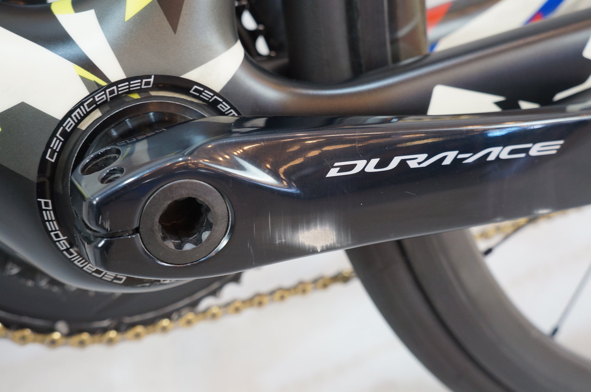 SPECIALIZED 「スペシャライズド」 S-WORKS TARMAC SAGAN 2015モデル ロードバイク / バイチャリ浦和ベース