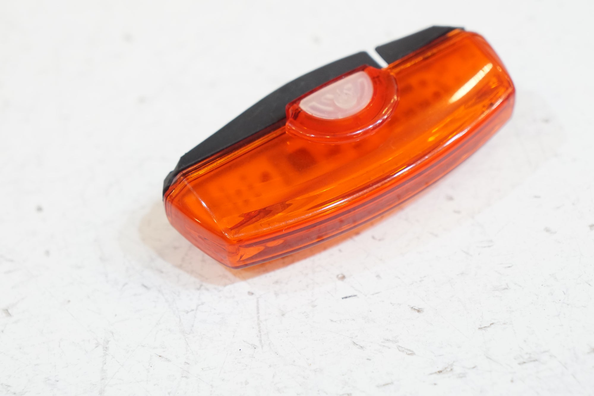 CATEYE 「キャットアイ」 RAPID X リアライト / バイチャリ浦和ベース