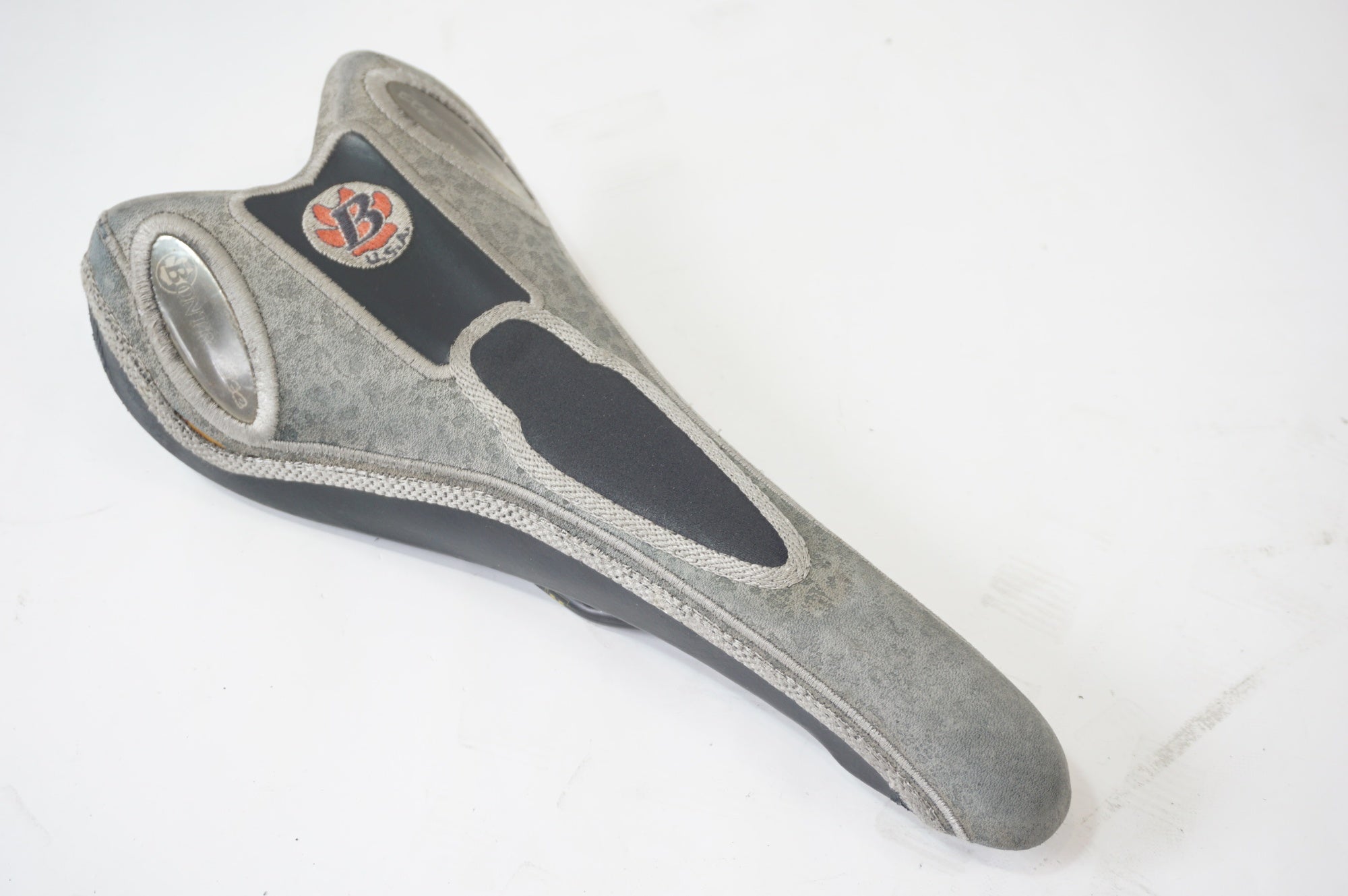 サドル　セラサンマルコ　ボントレガー　RACEDAY SELLE SANMARCO × BONTRAGER 「セラサンマルコ×ボントレガー」 RACE