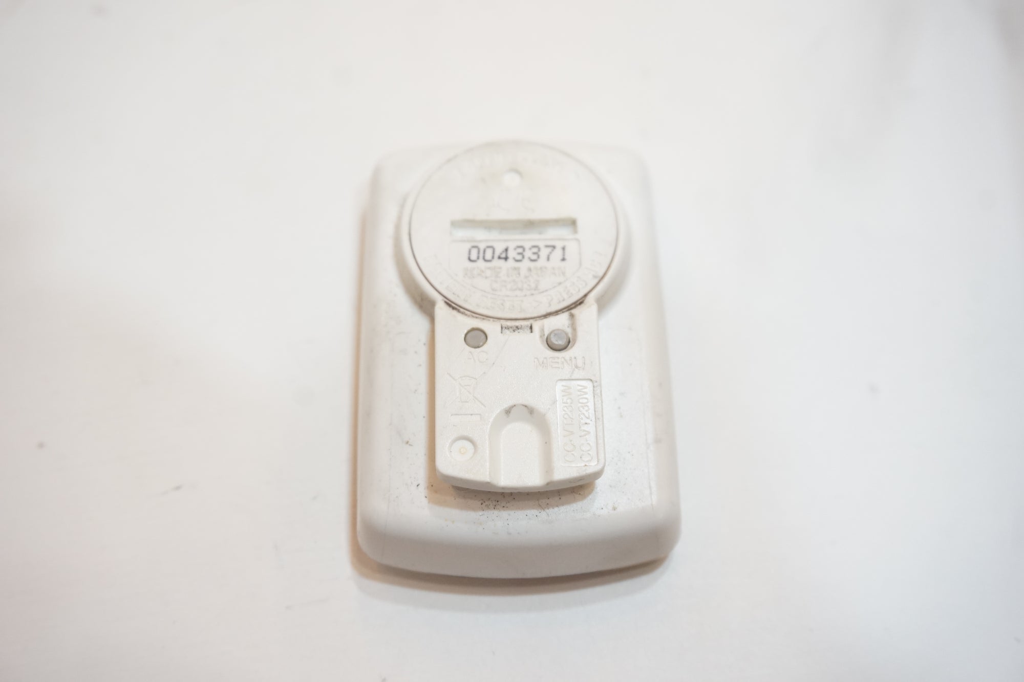 CATEYE 「キャットアイ」 CC-VT230W サイクルコンピューター / バイチャリ浦和ベース