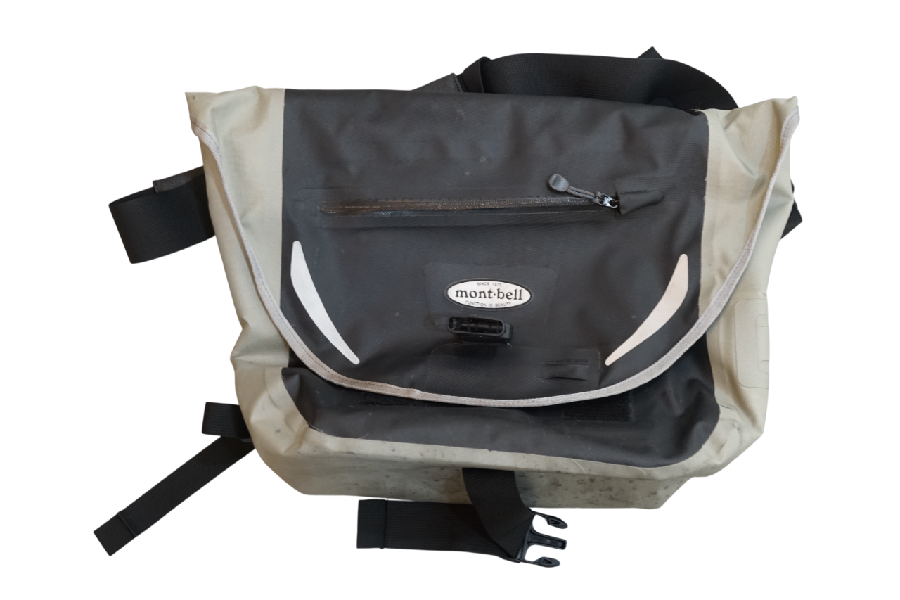 MONT-BELL 「モンベル」 メッセンジャーバッグ / バイチャリ浦和ベース