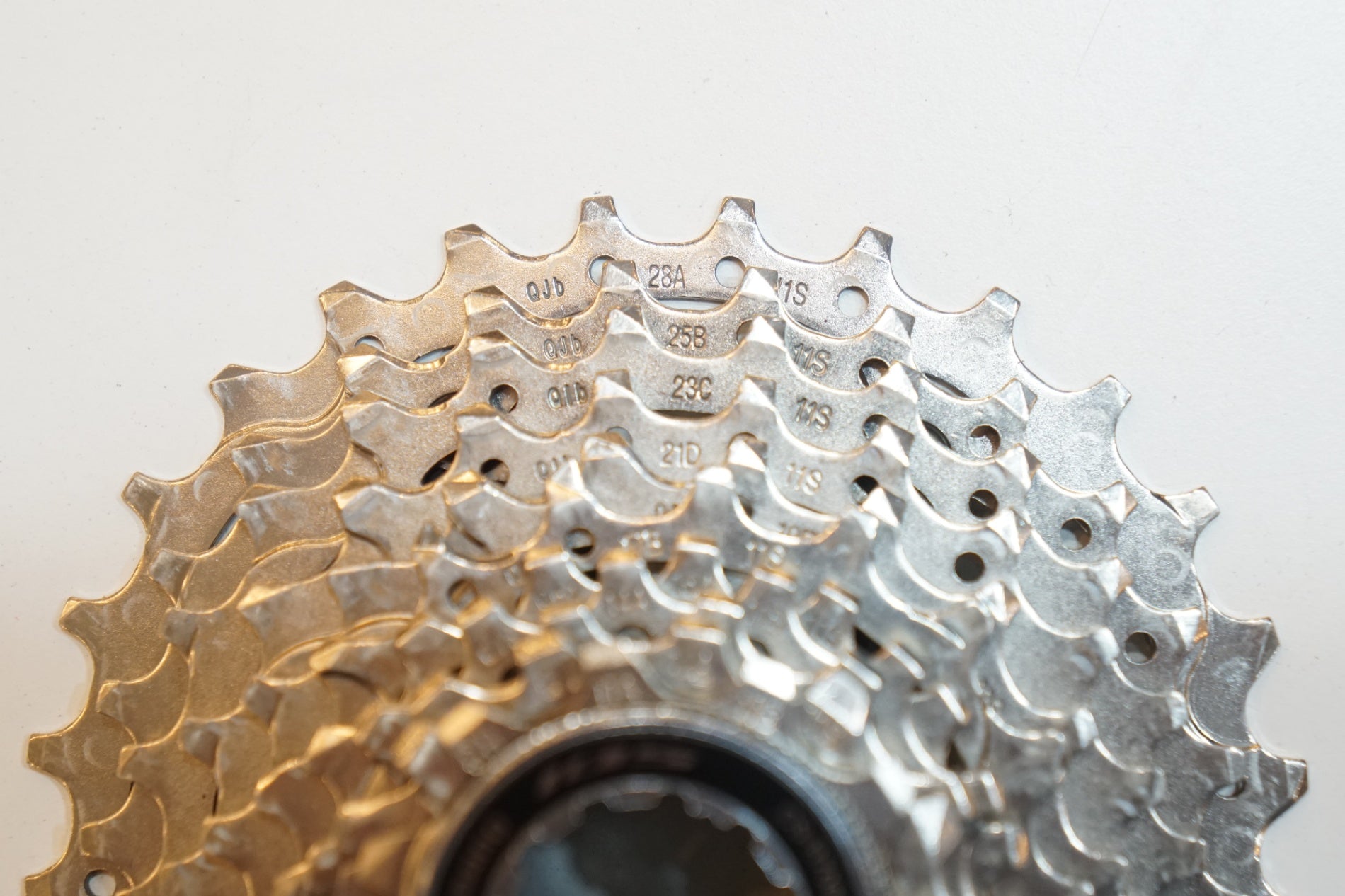 SHIMANO 「シマノ」 105 CS-R7000 11-28T スプロケット / バイチャリ浦和ベース