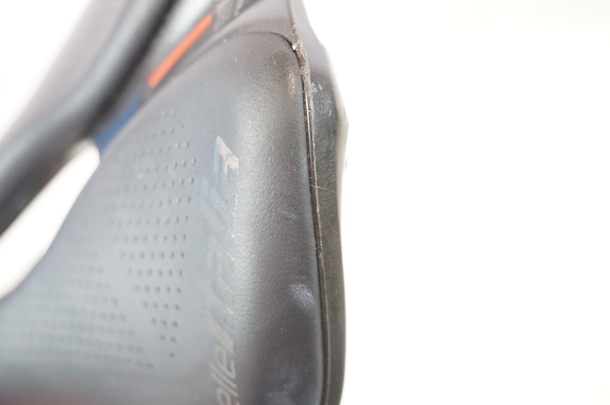 SELLE ITALIA 「セライタリア」 NOVUS BOOST EVO KIT CARBONIO SUPERFLOW サドル / 宇都宮店