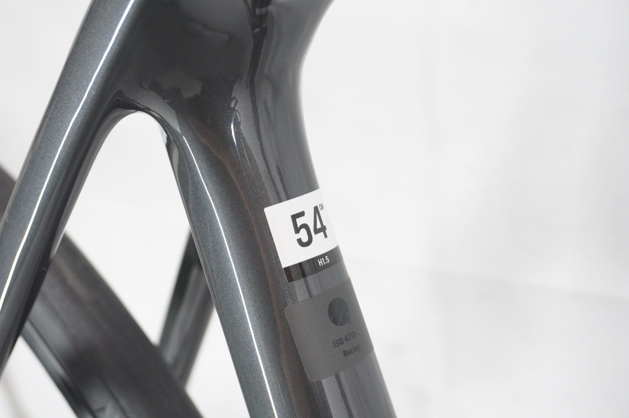 TREK 「トレック」 EMONDA SL5 2023年モデル ロードバイク / 阪急塚口店