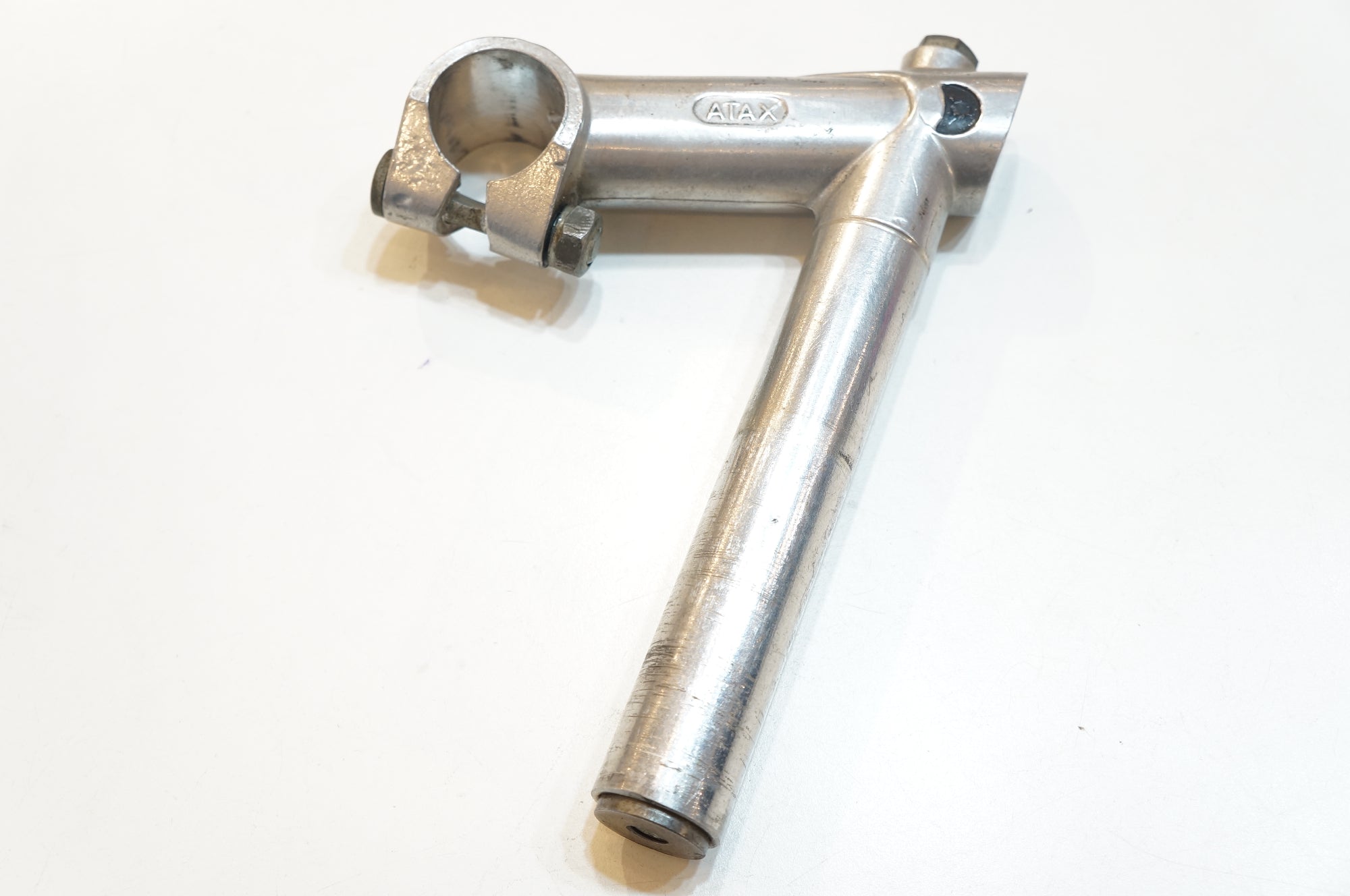 ATAX 「アタックス」 φ25.0/22.2 80mm ステム/ バイチャリ浦和ベース