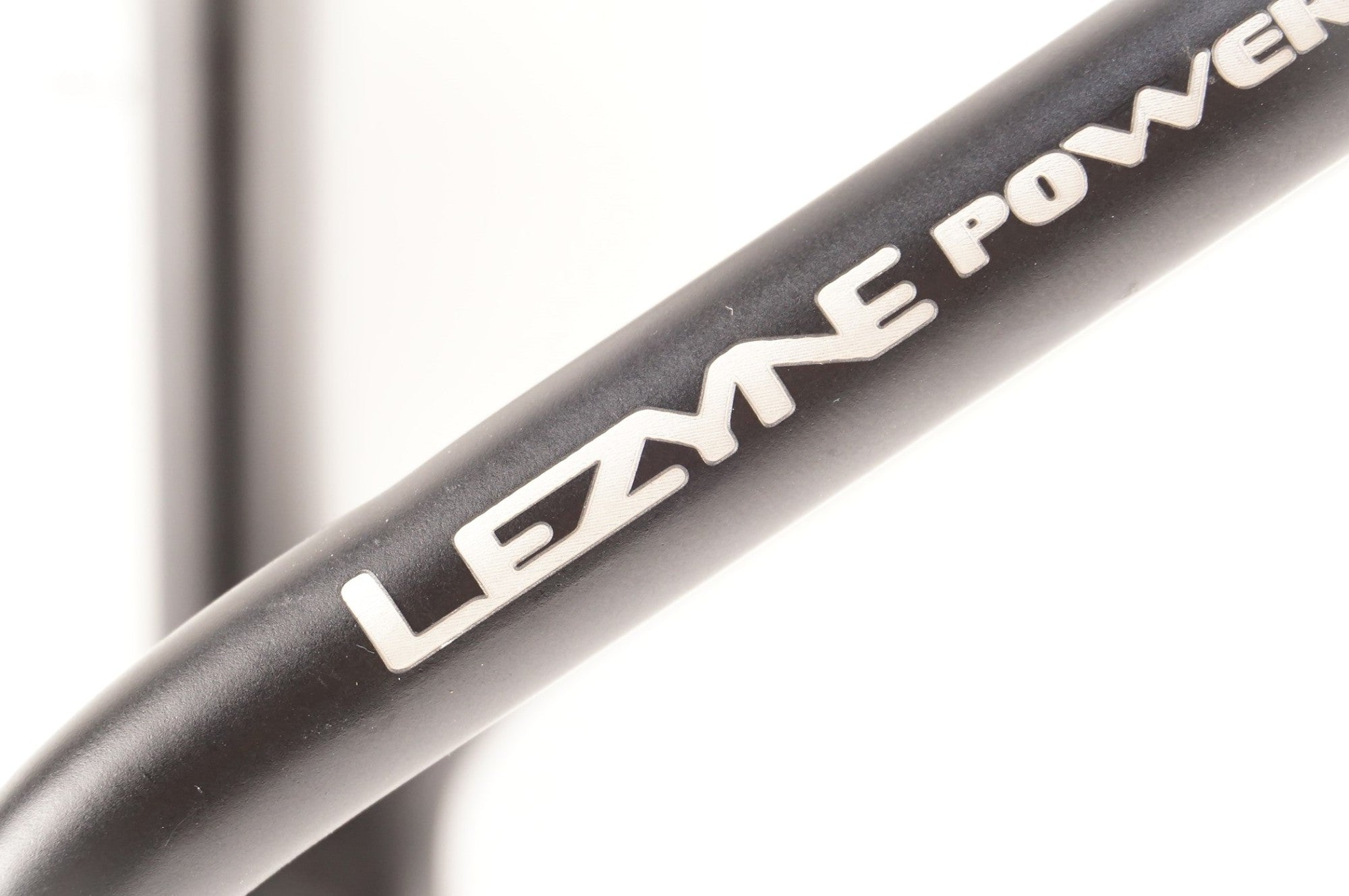 LEZYNE 「レザイン」 POWER REAR RACK リアキャリア / 中目黒店