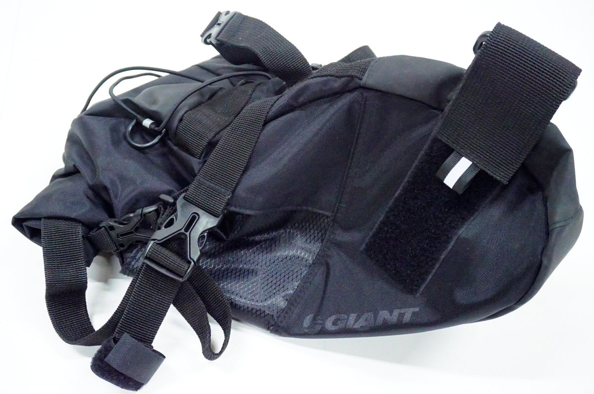 GIANT 「ジャイアント」 SCOUT SEAT BAG サドルバック / 名古屋大須店