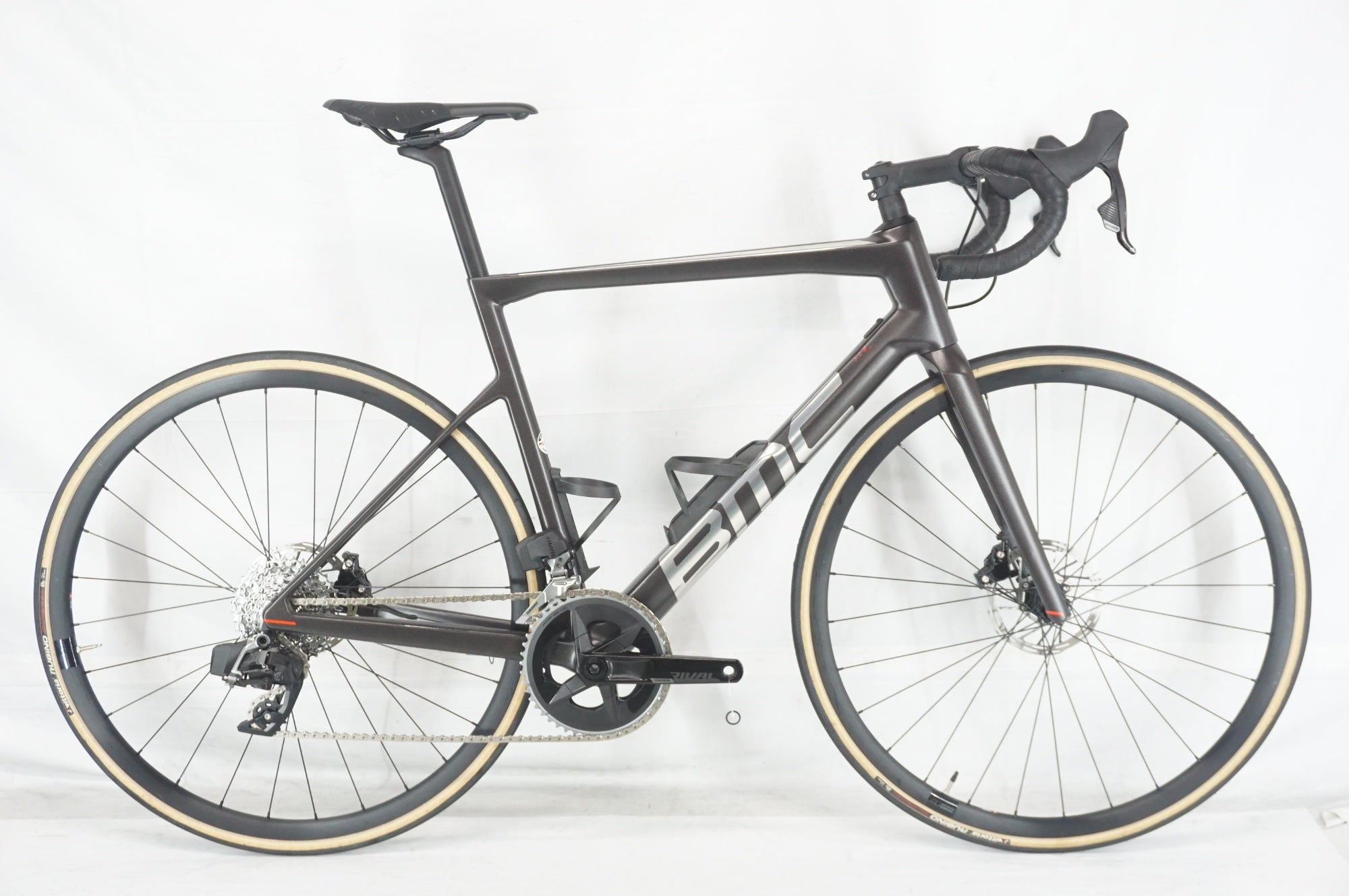 BMC 「ビーエムシー」 TEAMMACHINE SLR FOUR RIVAL AXS 2023年