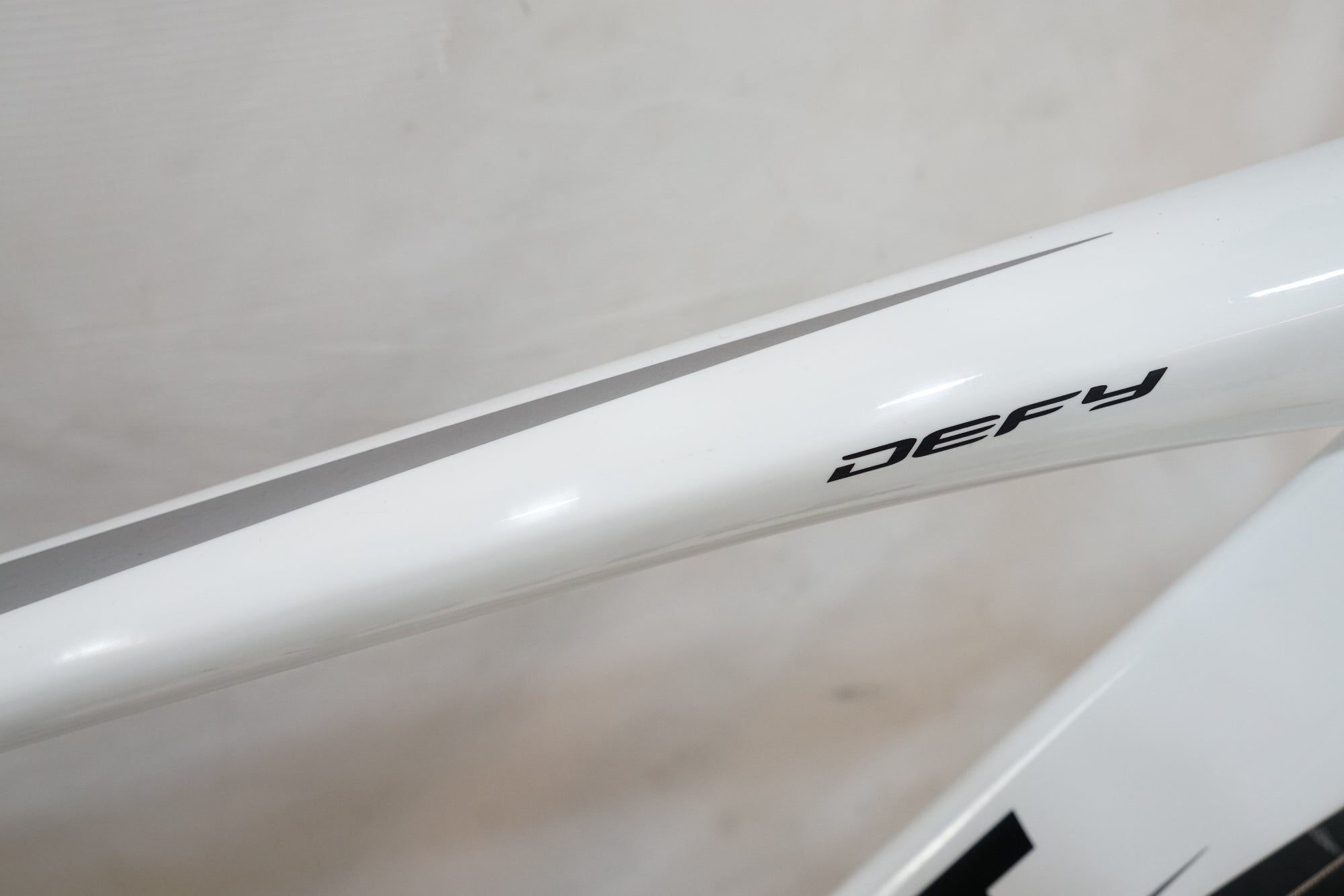 GIANT 「ジャイアント」 DEFY3 2011年モデル ロードバイク / バイチャリ浦和ベース