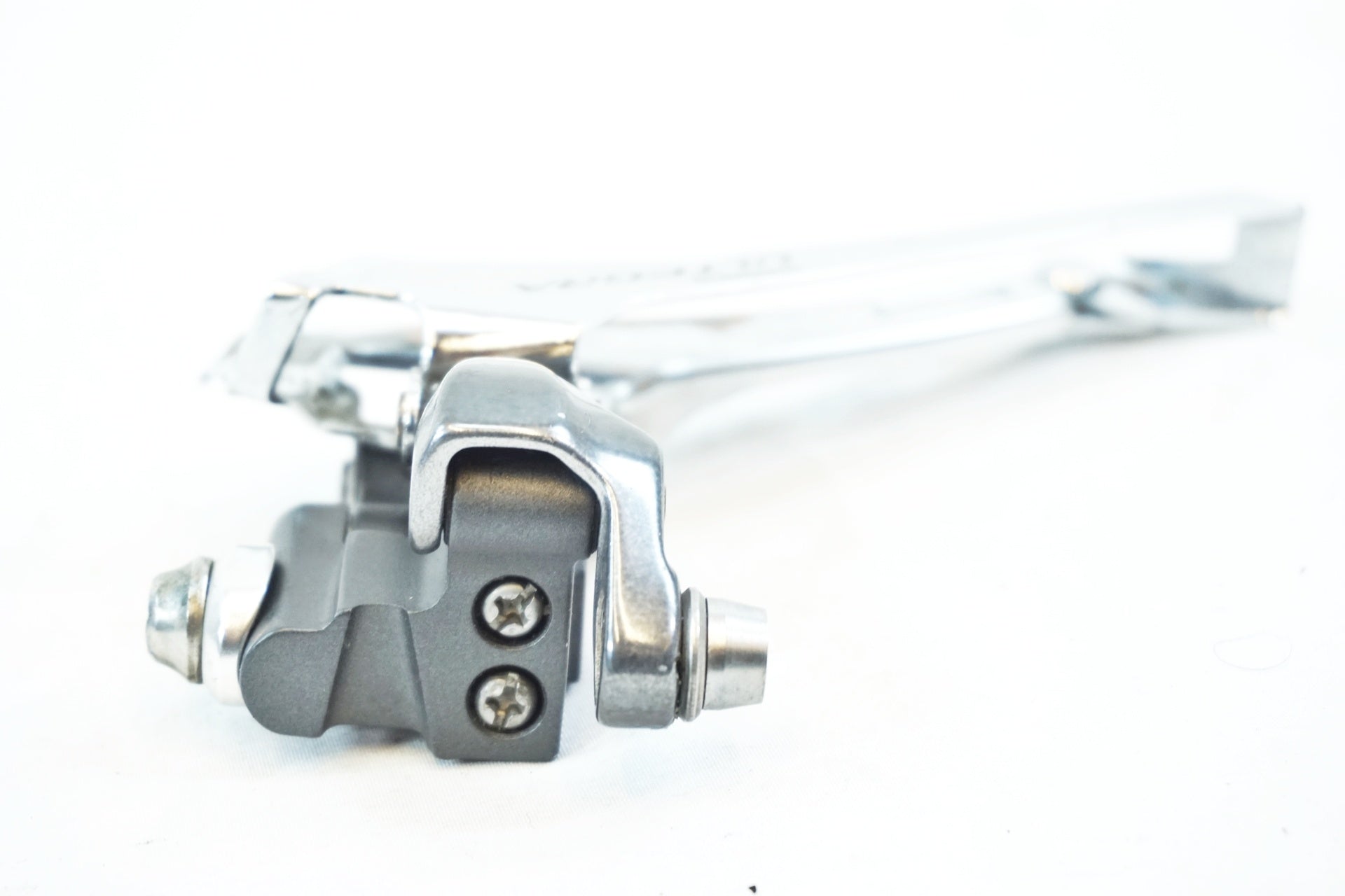 SHIMANO 「シマノ」 ULTEGRA FD-6700 フロントディレイラー / 有明ガーデン店