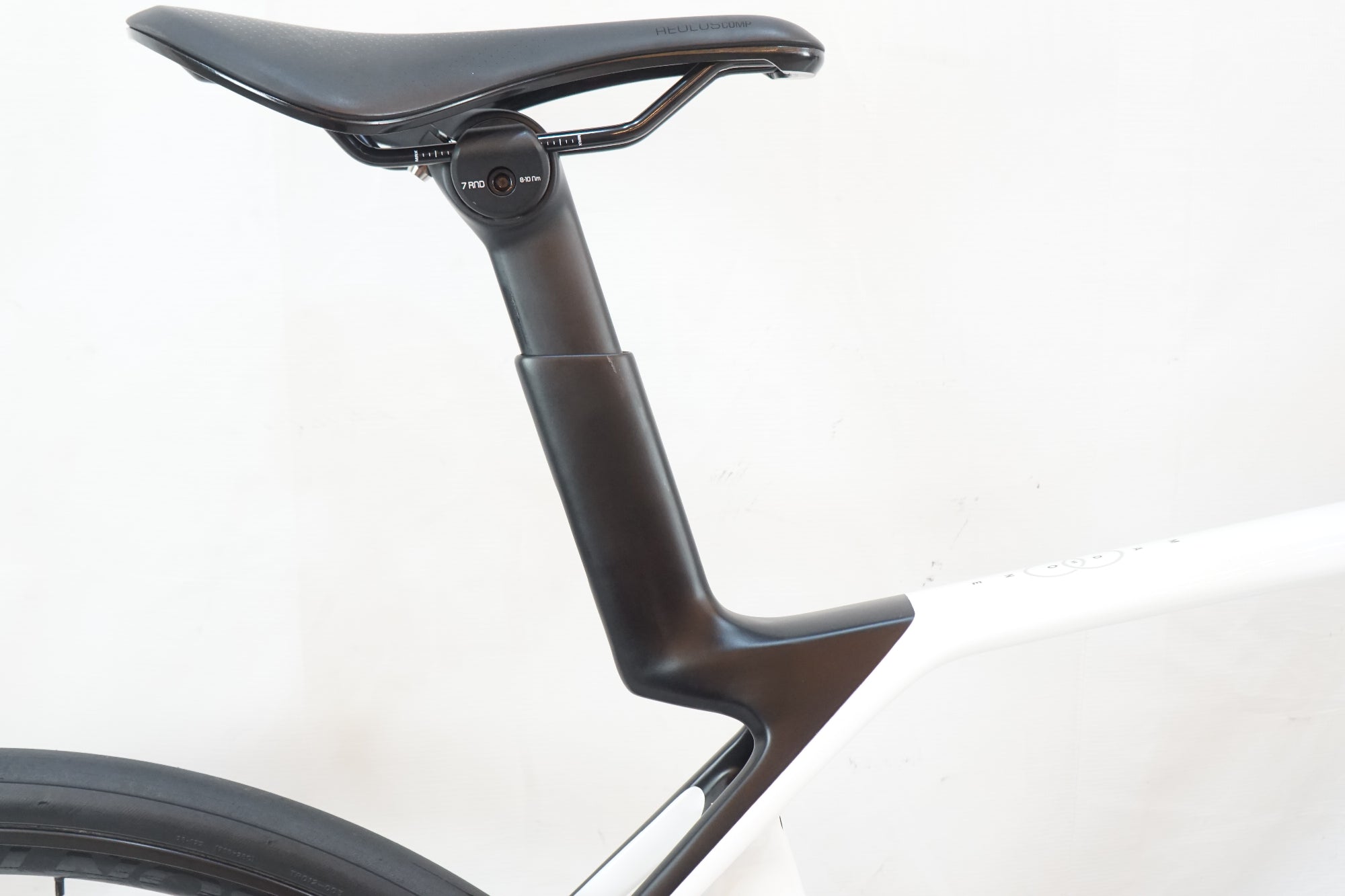 TREK 「トレック」 MADONE SL5 GEN8 2025年モデル ロードバイク / バイチャリ浦和ベース