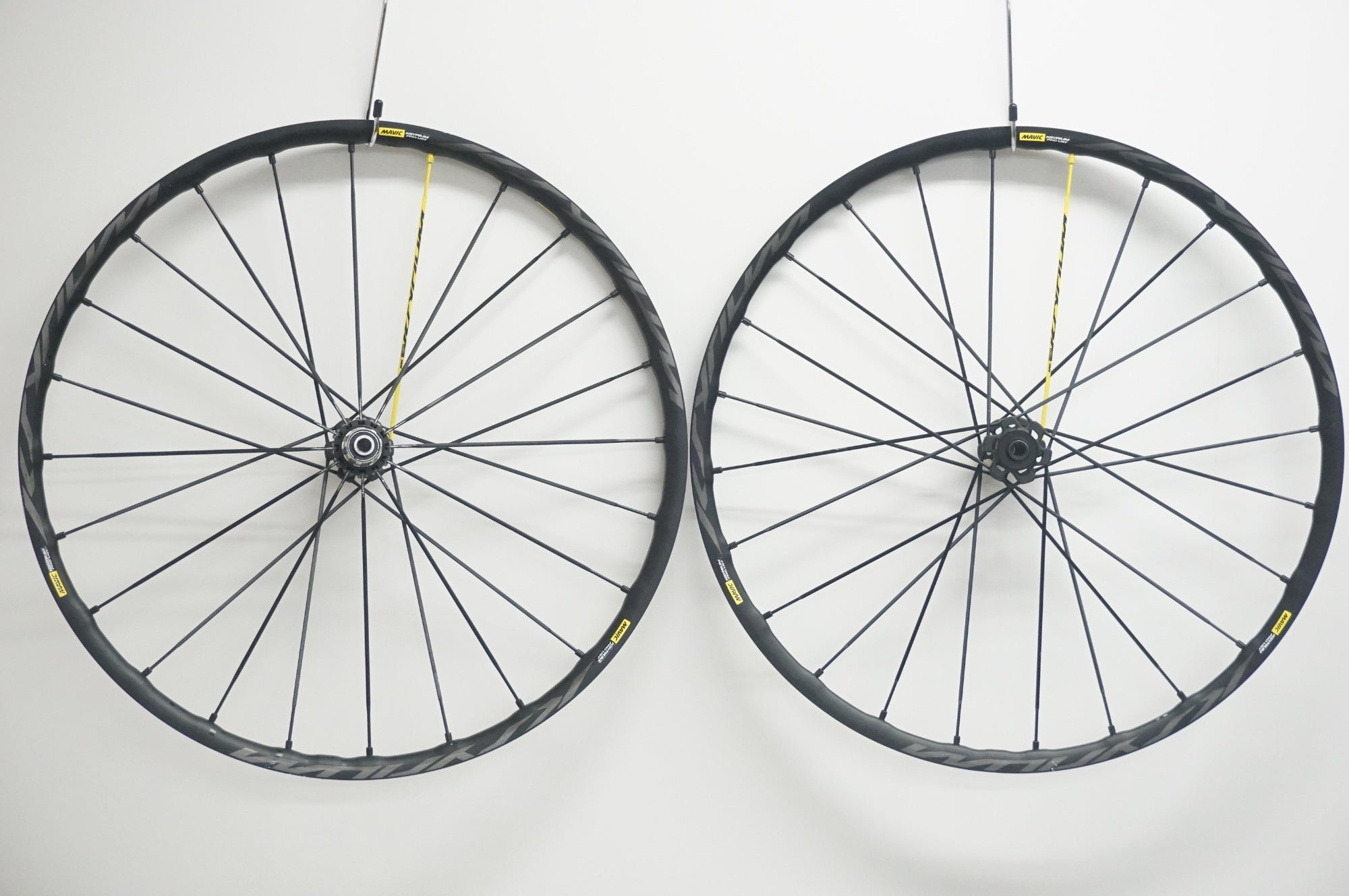 s*a様 Mavic Ksyrium 11速ホイール MAVIC 「マヴィック」 KSYRIUM PRO UST DISC シマノ11速 ホイール