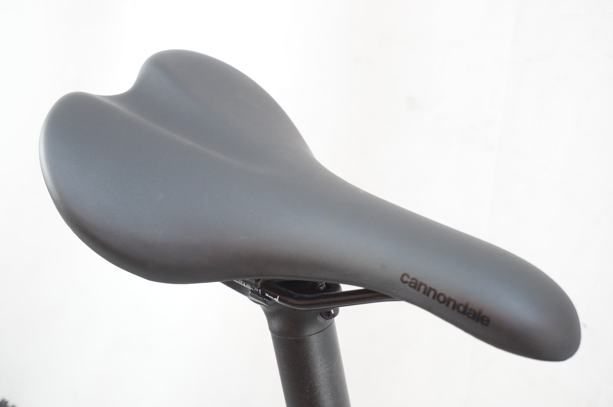 CANNONDALE 「キャノンデール」 BADBOY2 2025年モデル クロスバイク / 浦和ベース